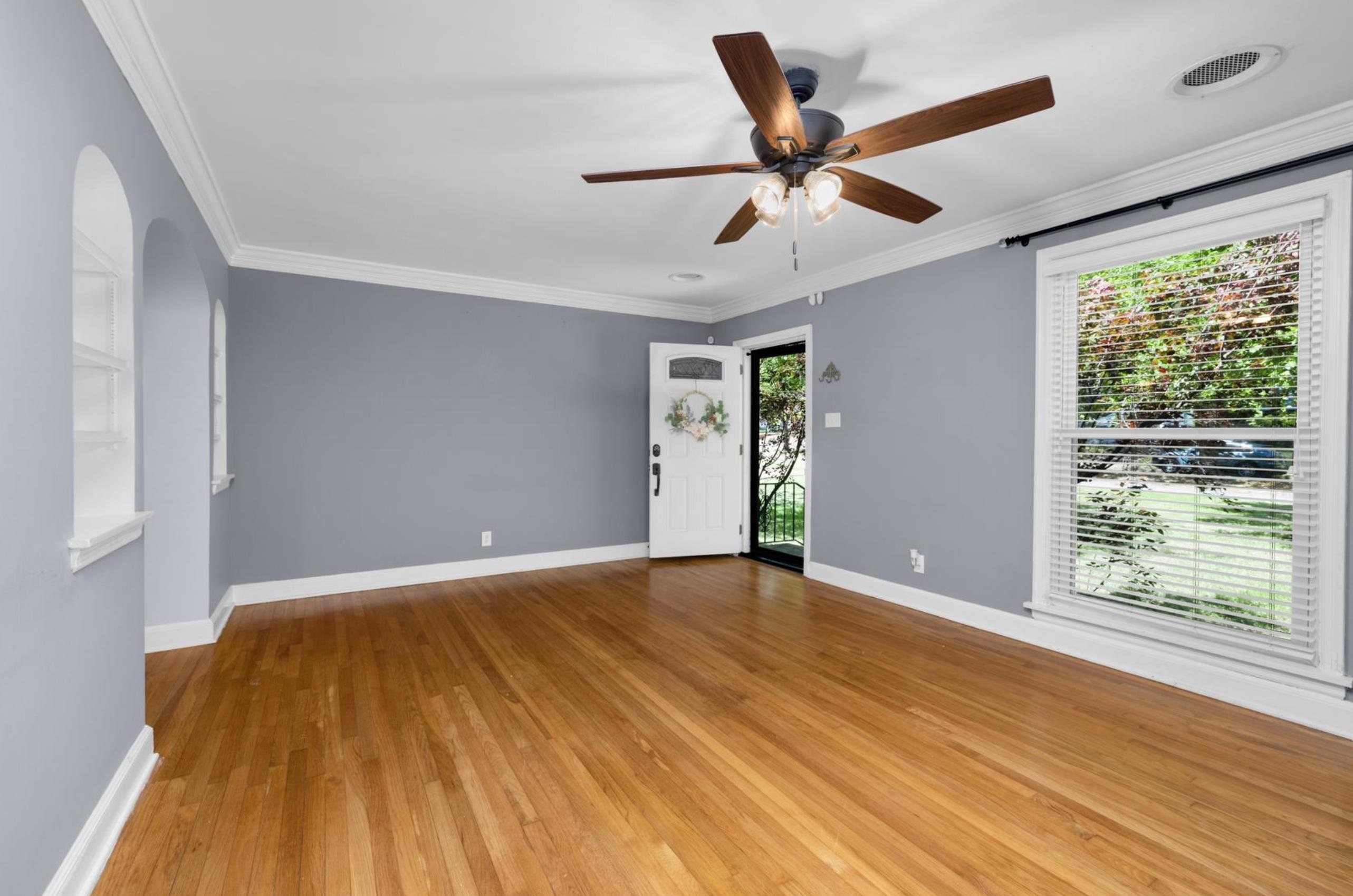 18 N REESE ST