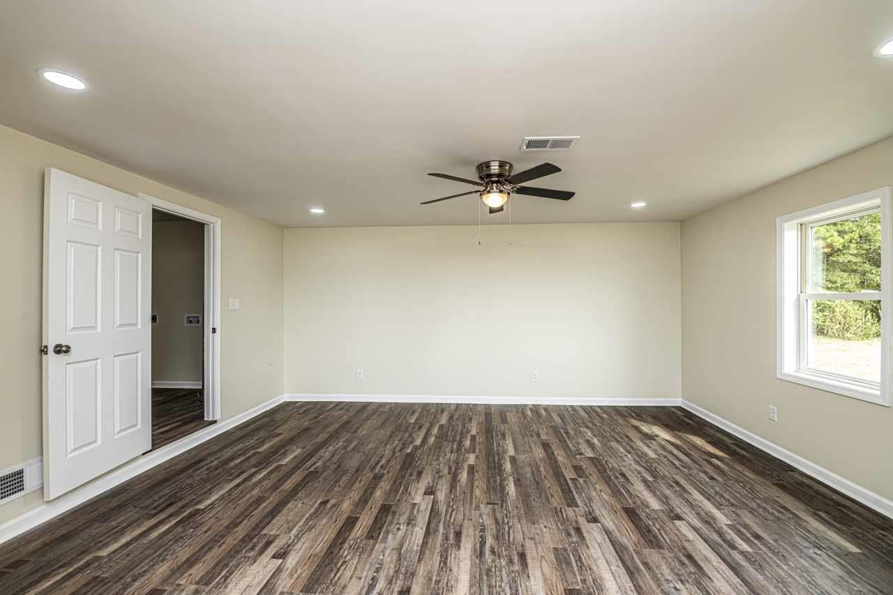 10143 MT CARMEL RD