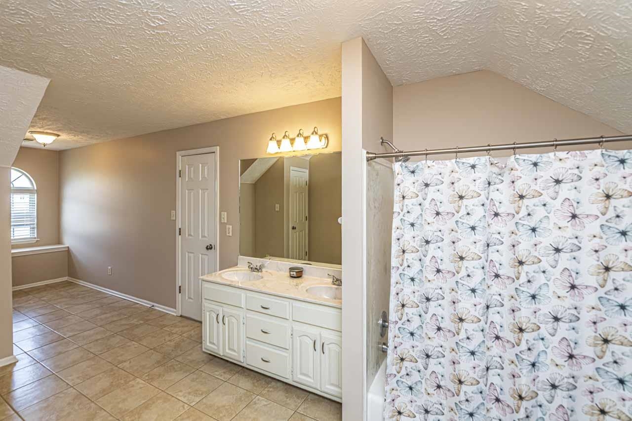 3053 DRUMMONDS RD