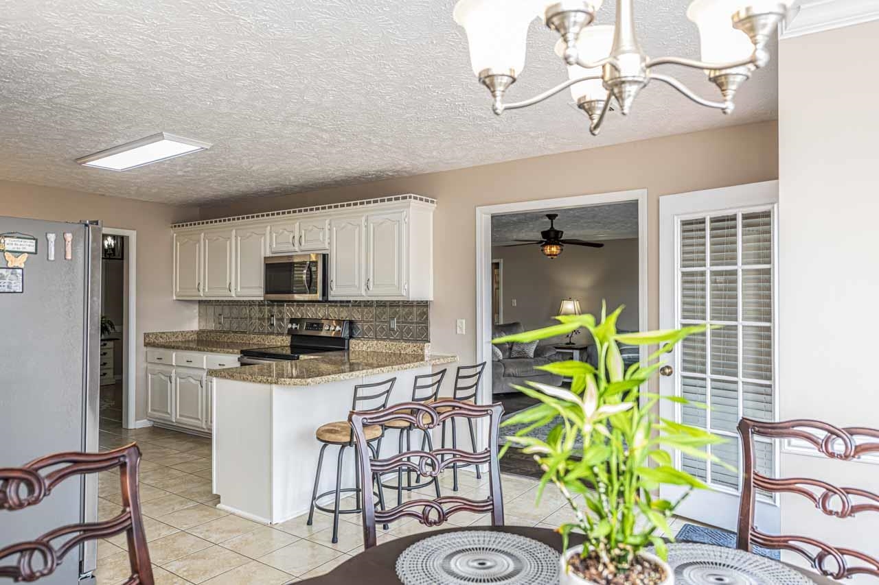 3053 DRUMMONDS RD