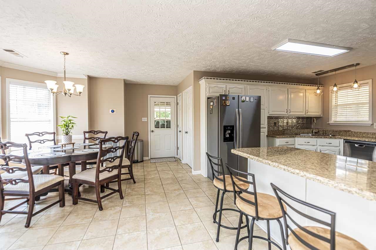 3053 DRUMMONDS RD