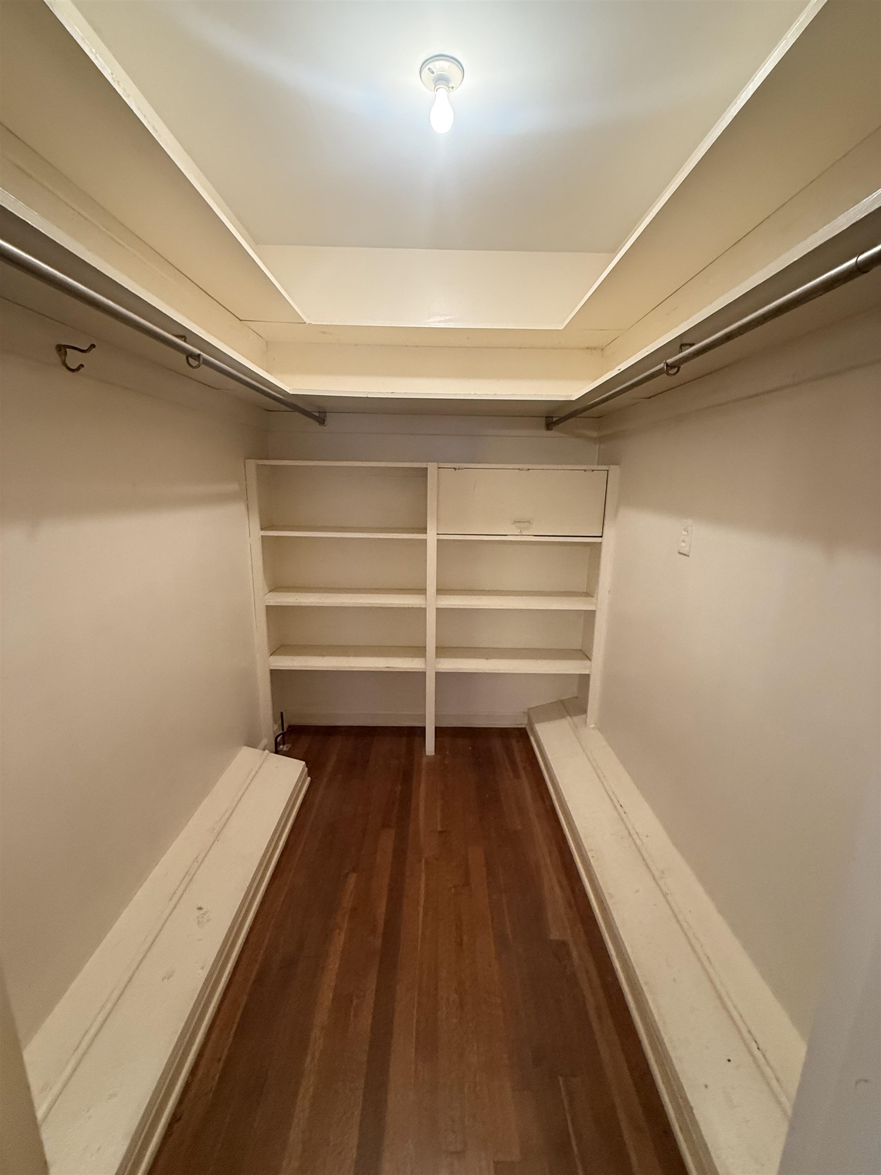 5575 WALNUT GROVE RD