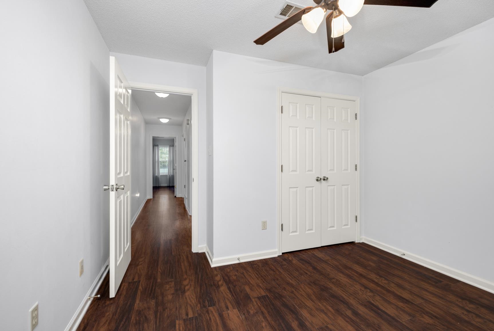 160 GRETNA GREEN DR S