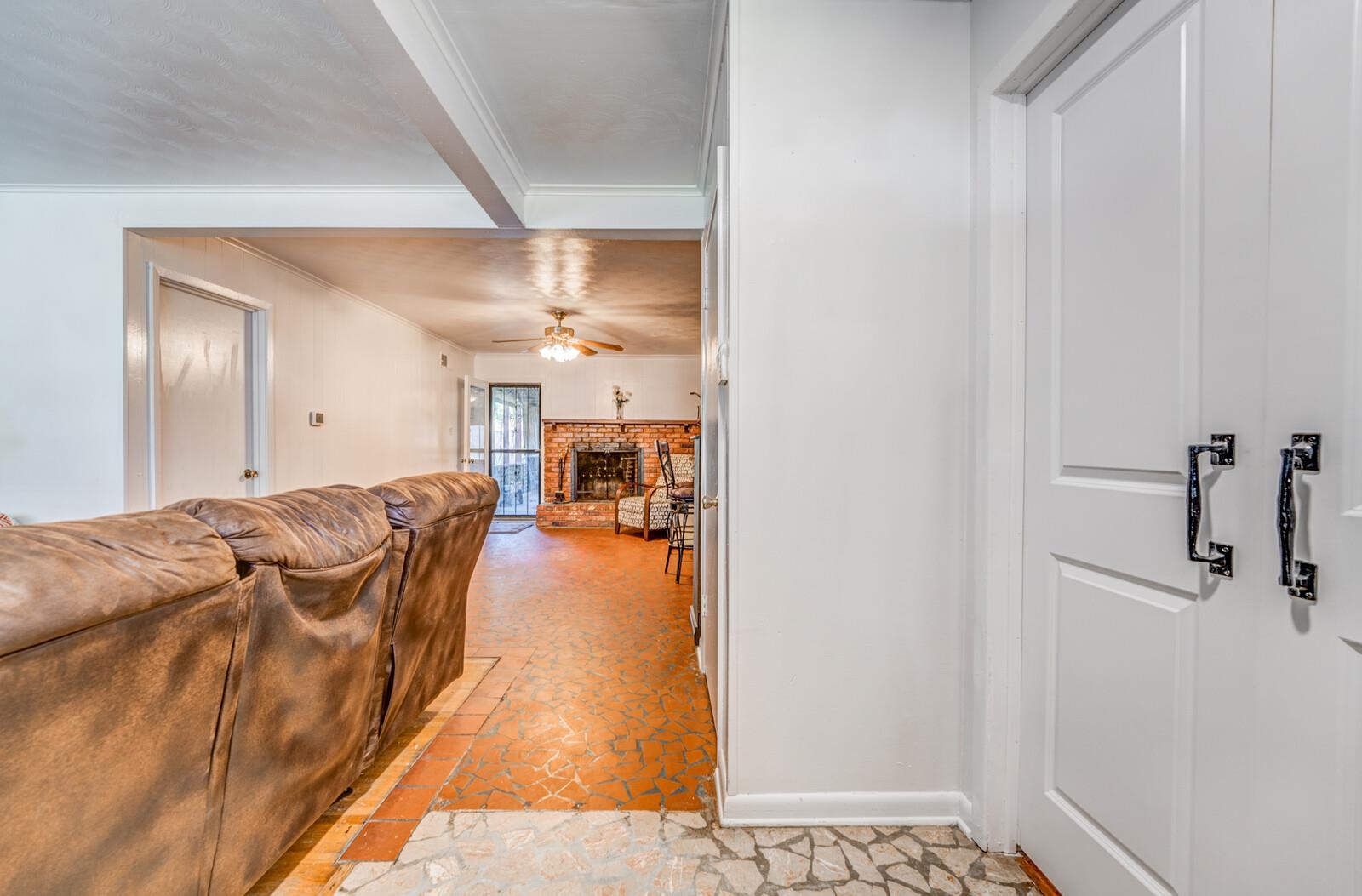 5067 GINGER CIR