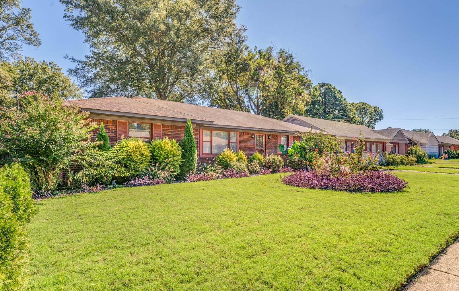 5067 GINGER CIR