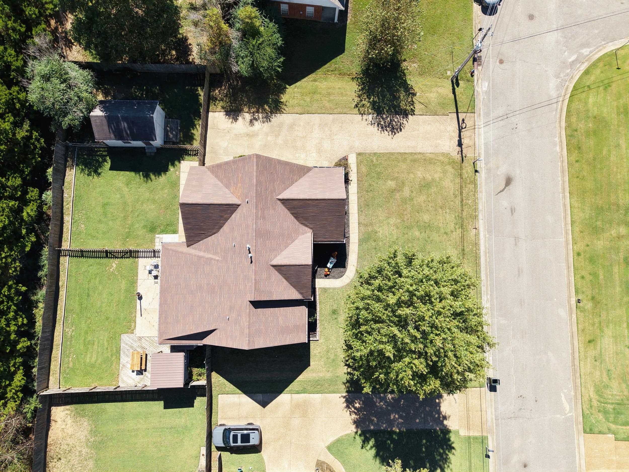 40 AUSTIN DR