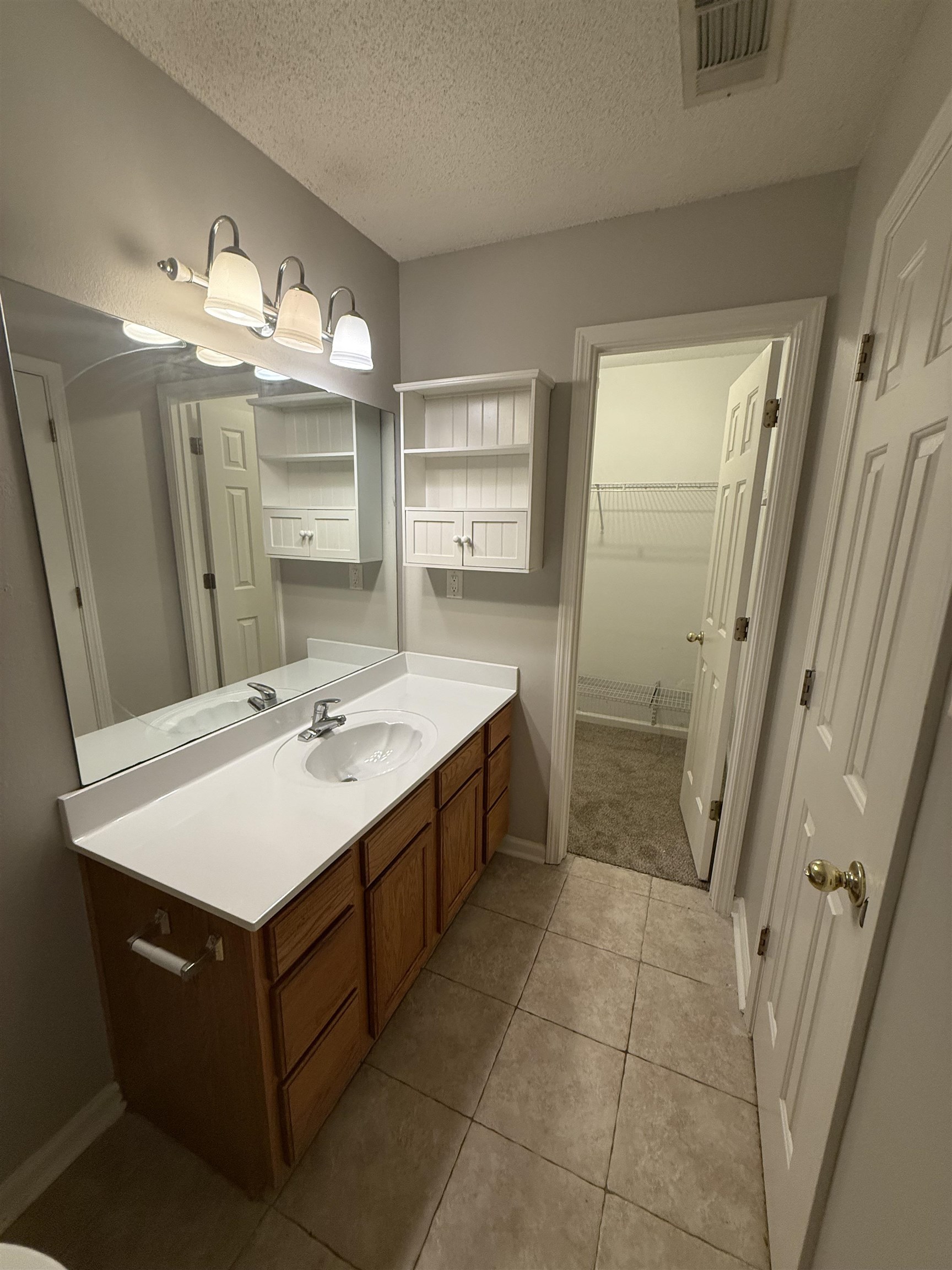 65 MAPLE RUN DR