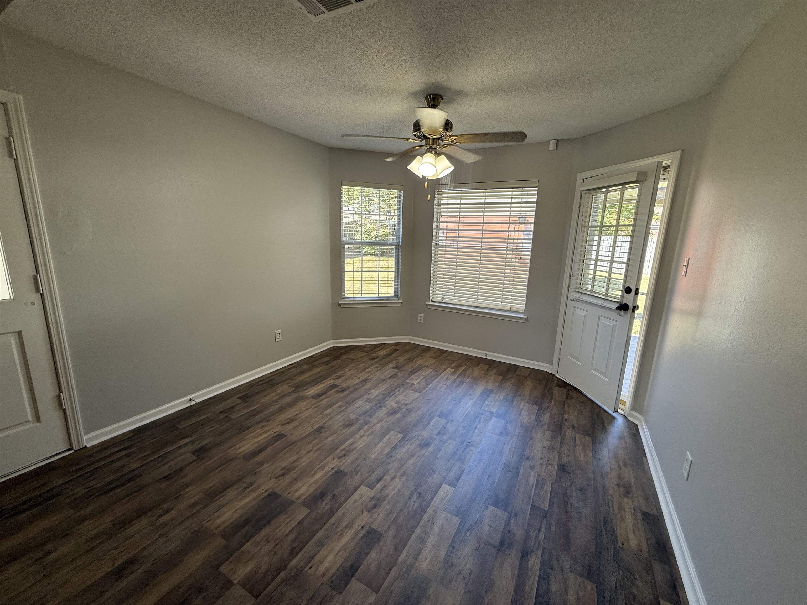 65 MAPLE RUN DR
