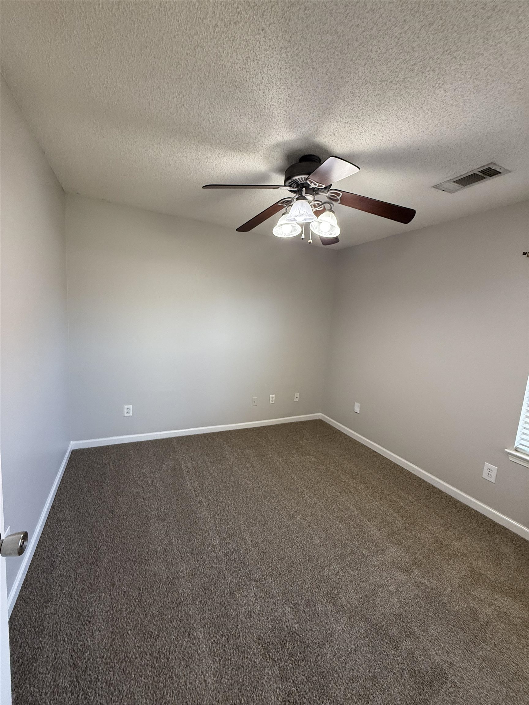 65 MAPLE RUN DR