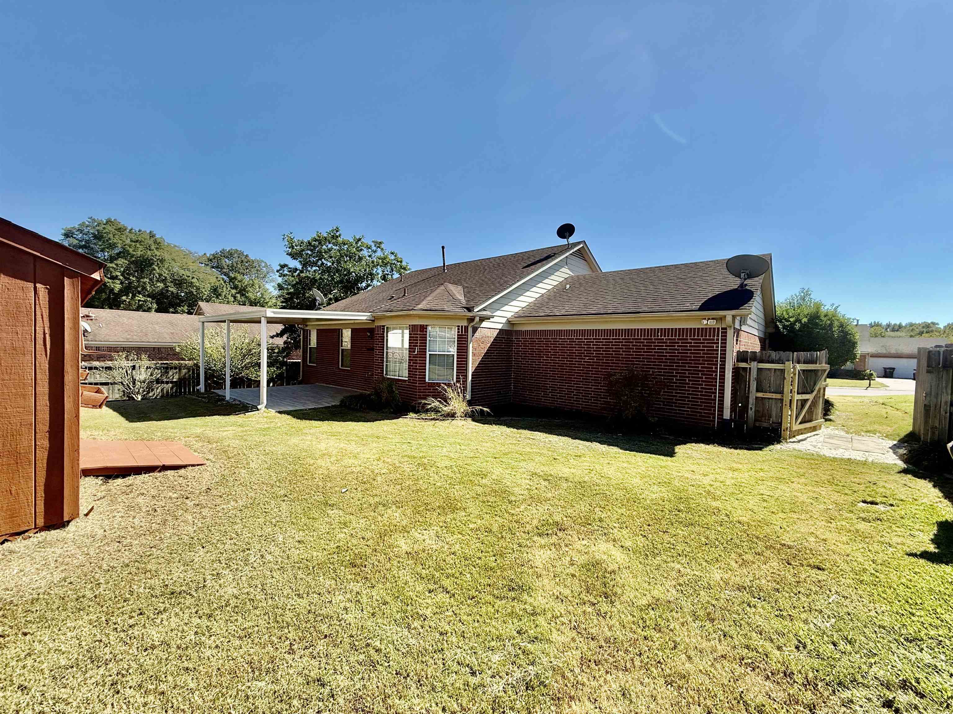 65 MAPLE RUN DR