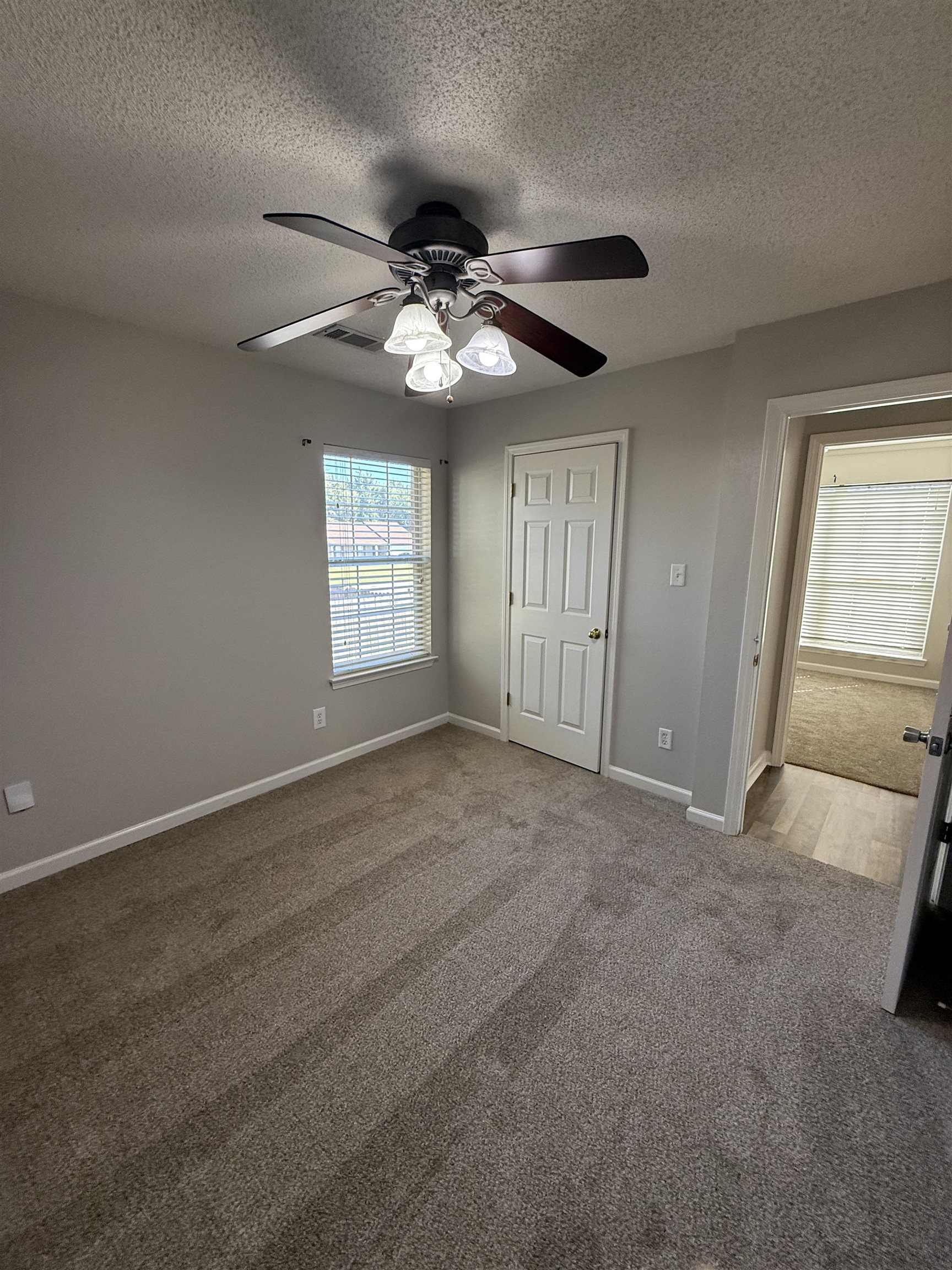 65 MAPLE RUN DR