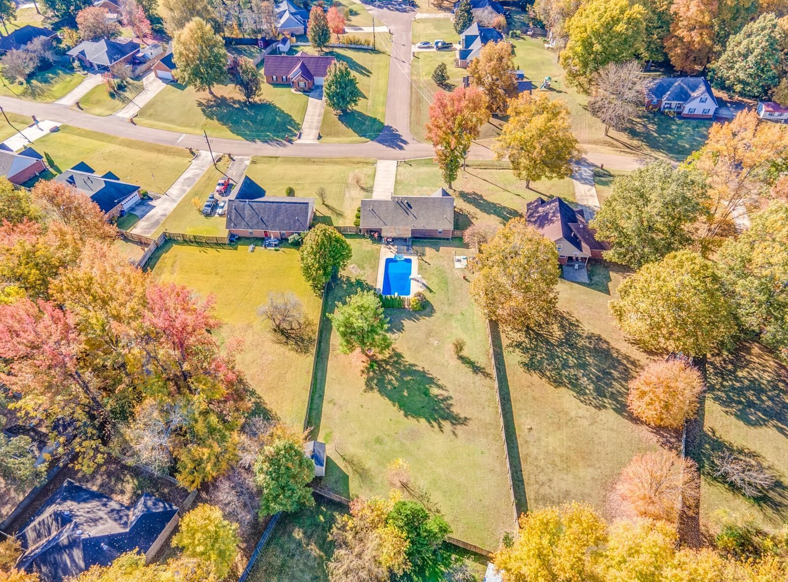 192 MADISON DR