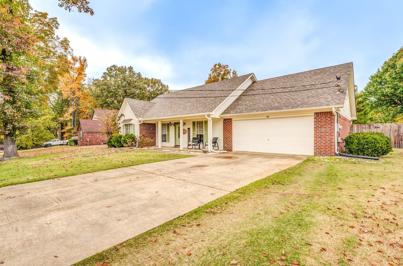 192 MADISON DR