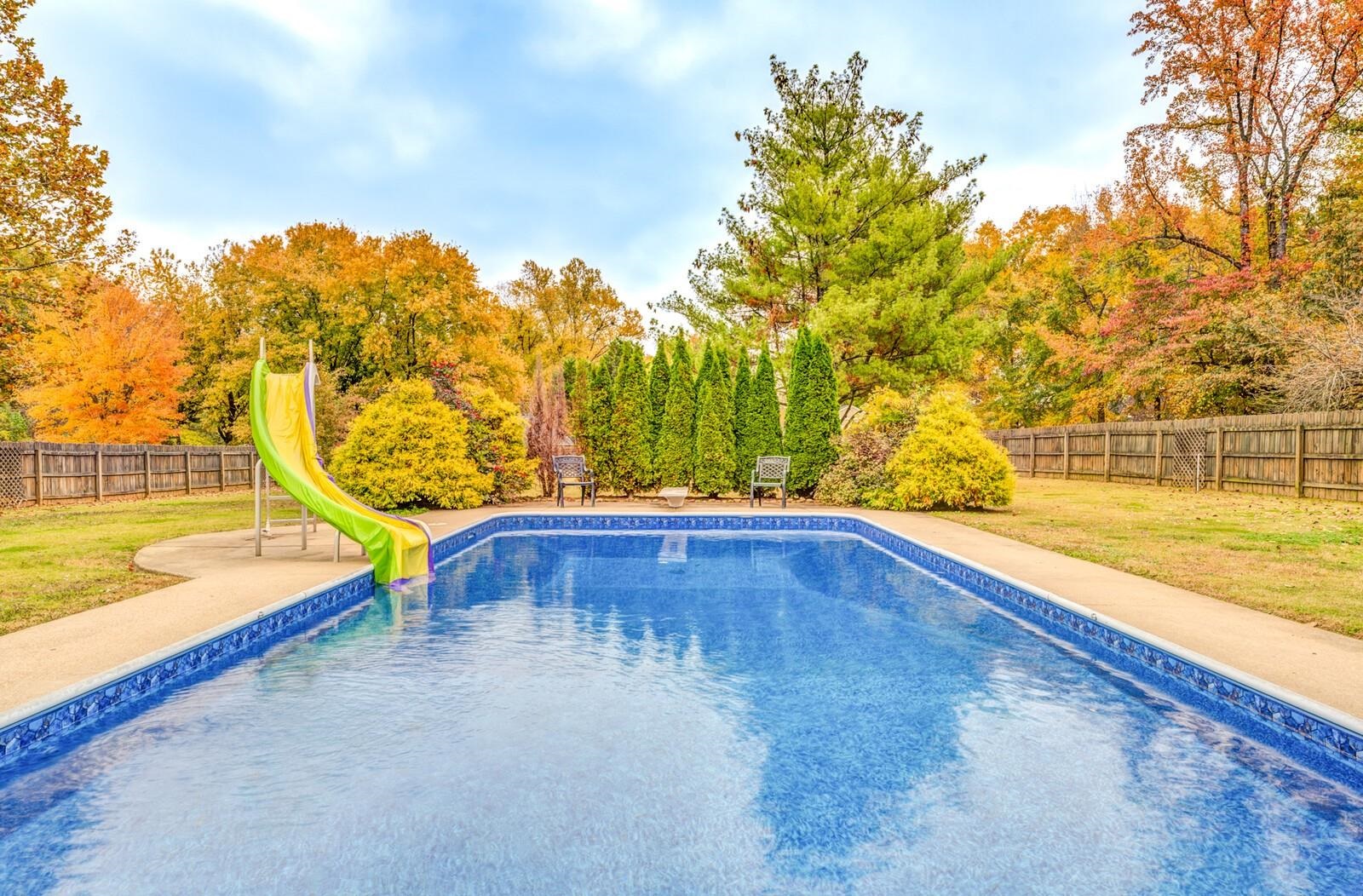 192 MADISON DR
