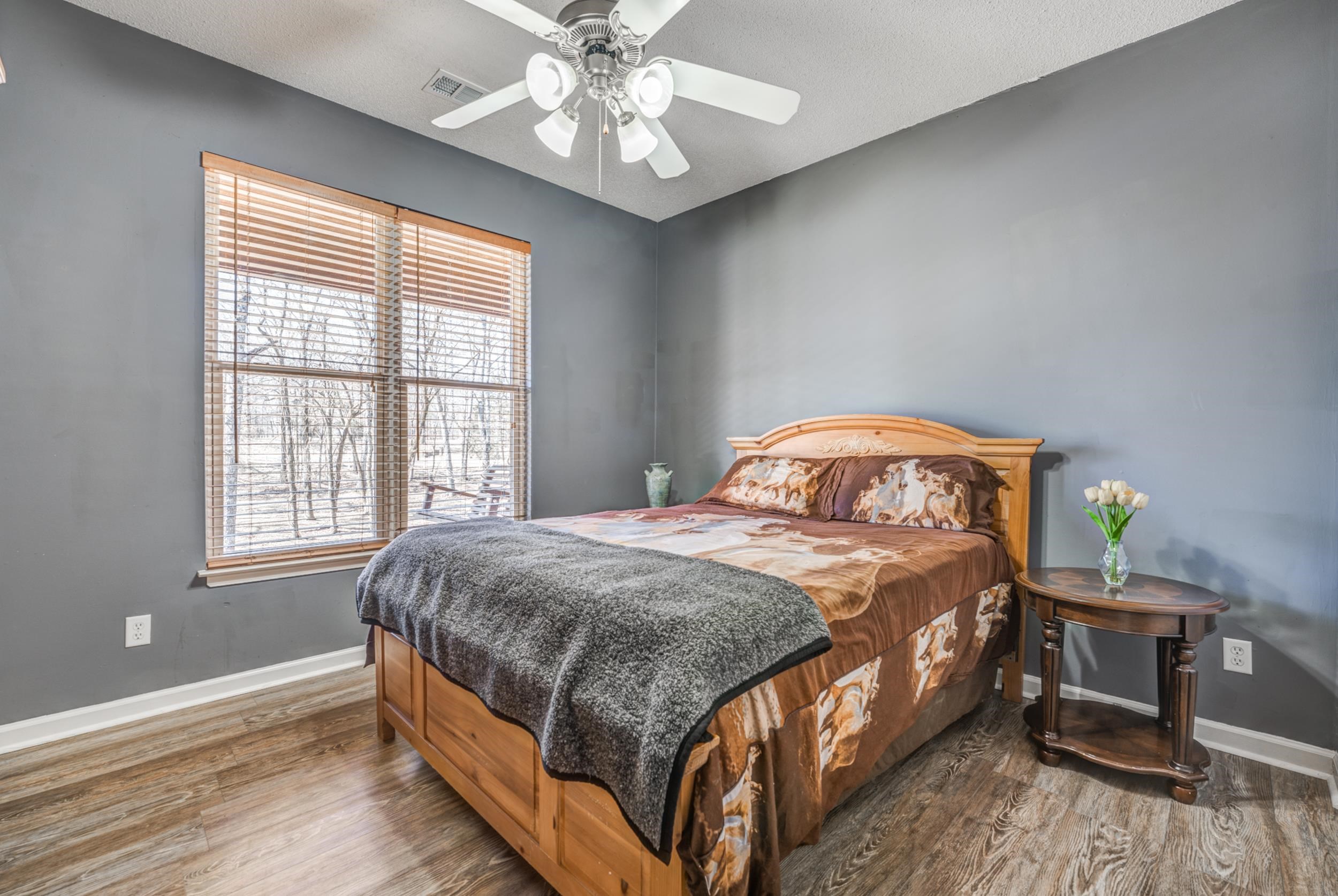 50 BREEZY MEADOWS CV