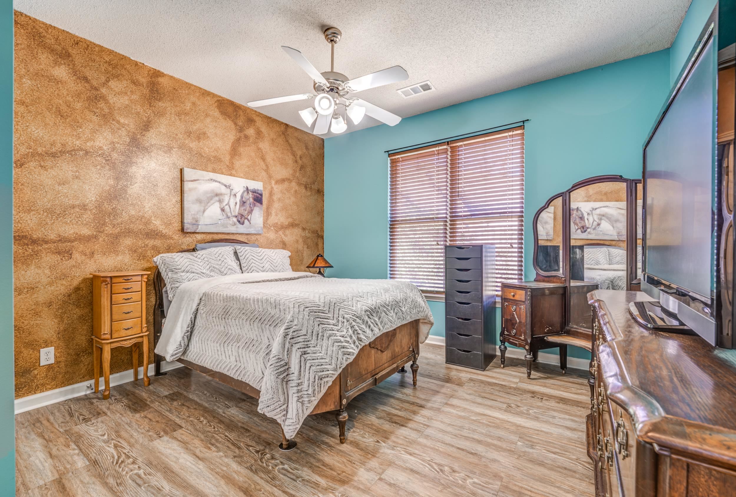 50 BREEZY MEADOWS CV