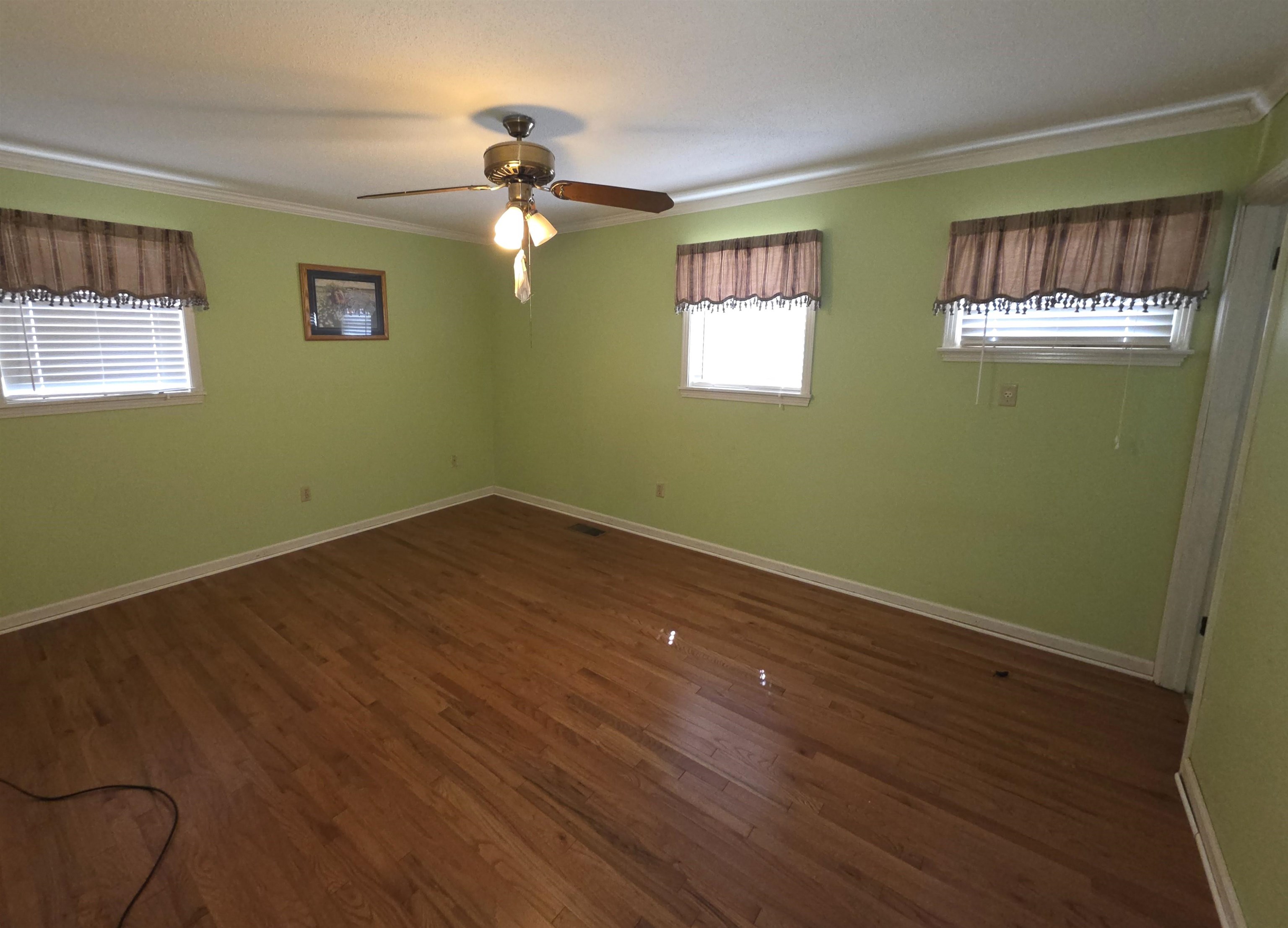 1669 RUSSELL BOND RD