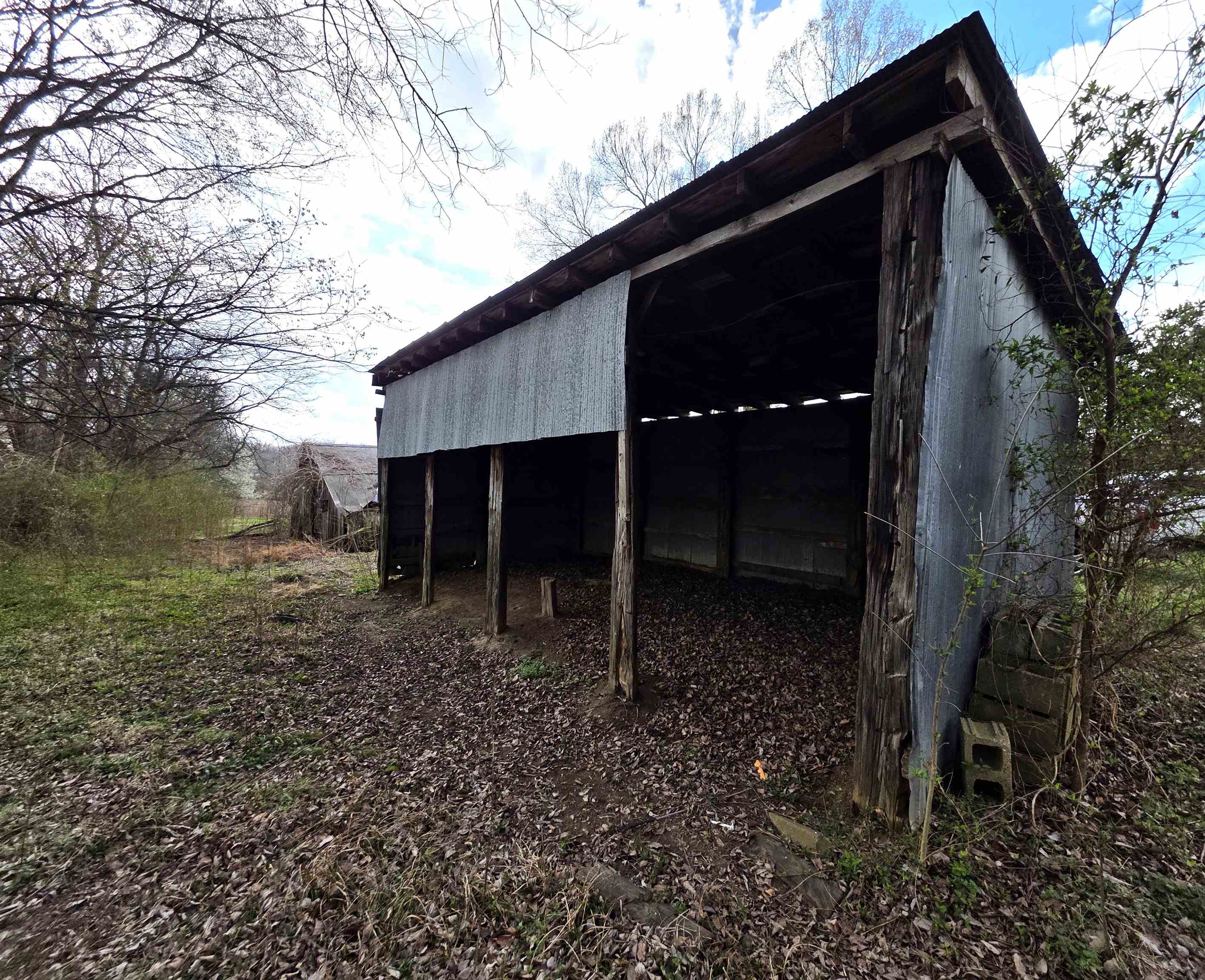 1669 RUSSELL BOND RD