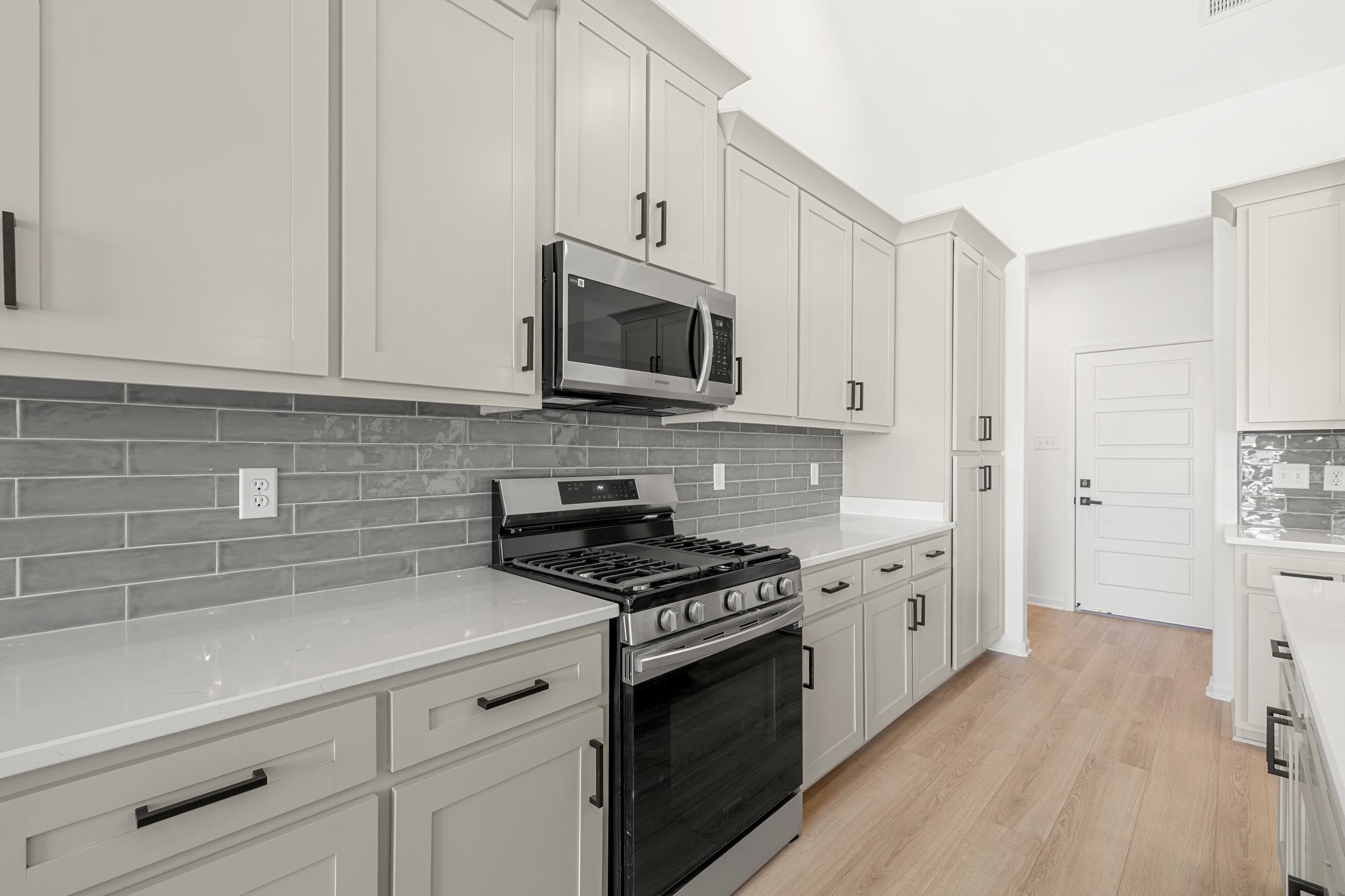 140 OAKLAND RIDGE CV