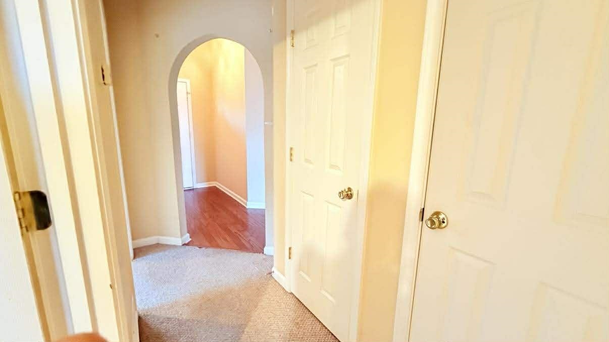 1180 WILLIAMSBURG DR