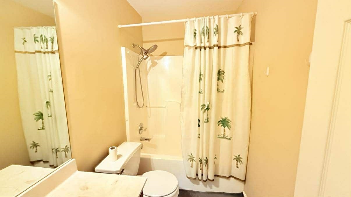 1180 WILLIAMSBURG DR