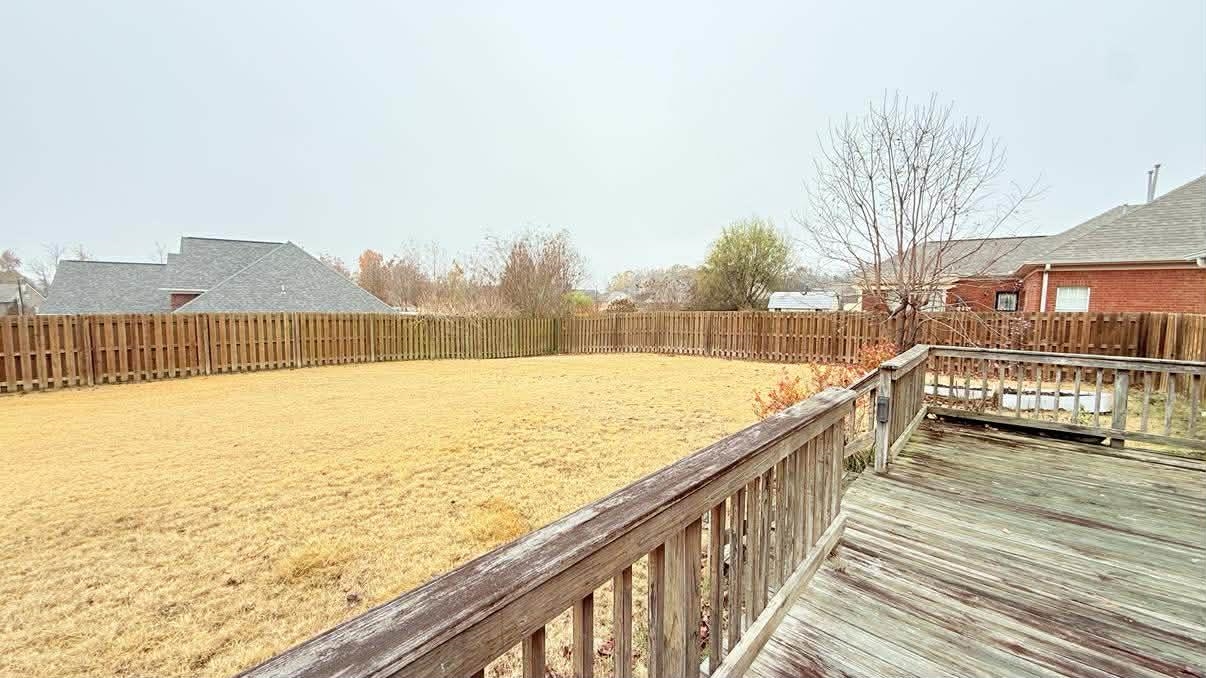 1180 WILLIAMSBURG DR