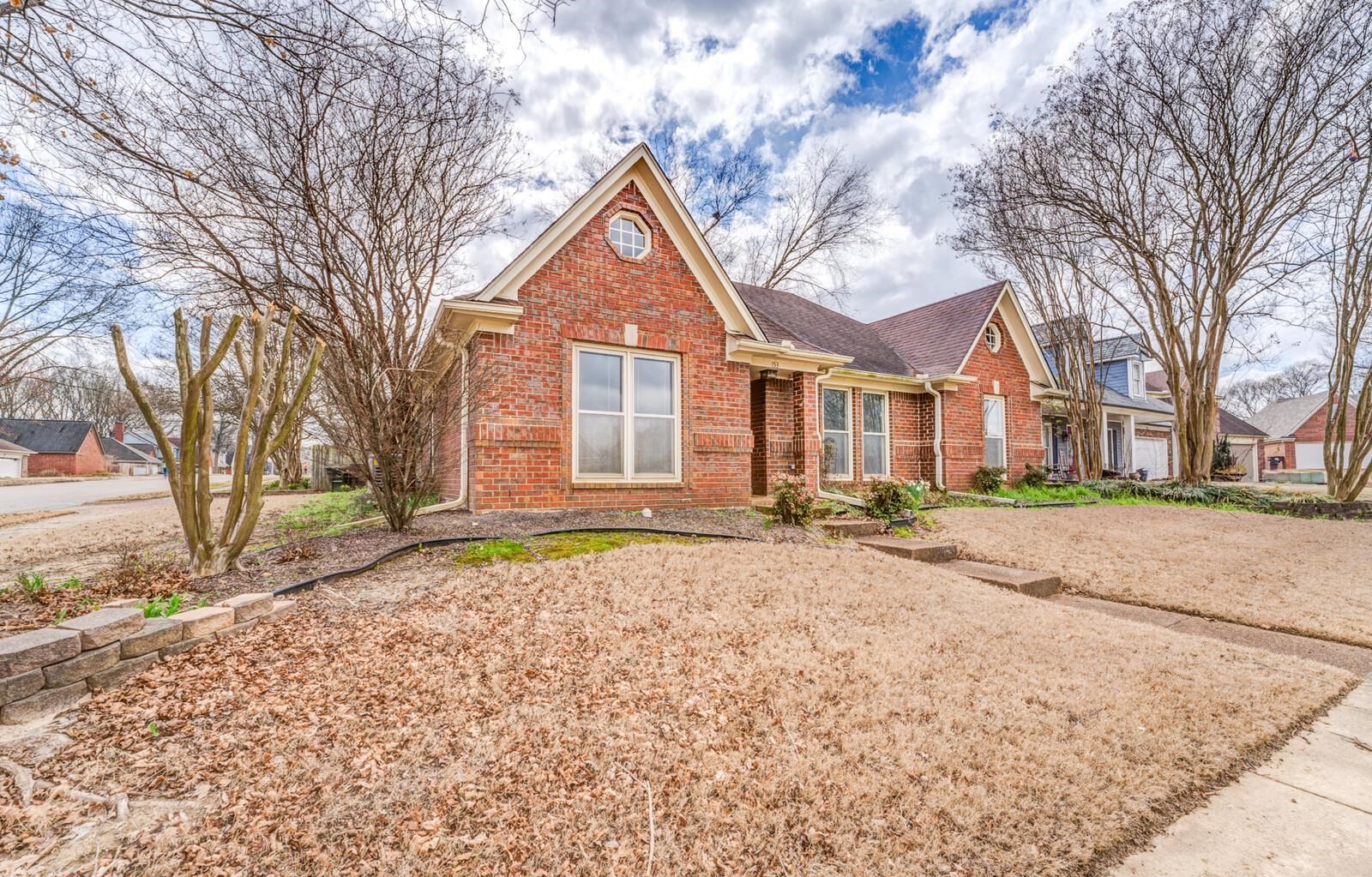 153 MCDONALD GLEN CV