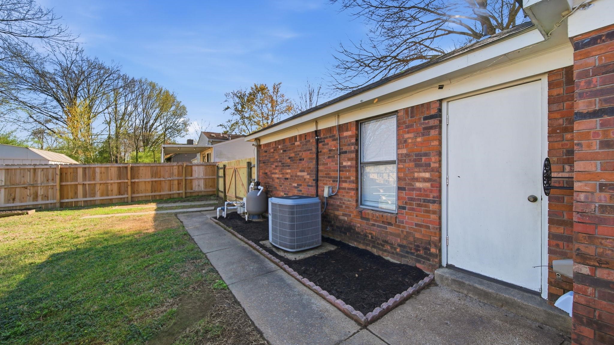 4182 LUTHER RD