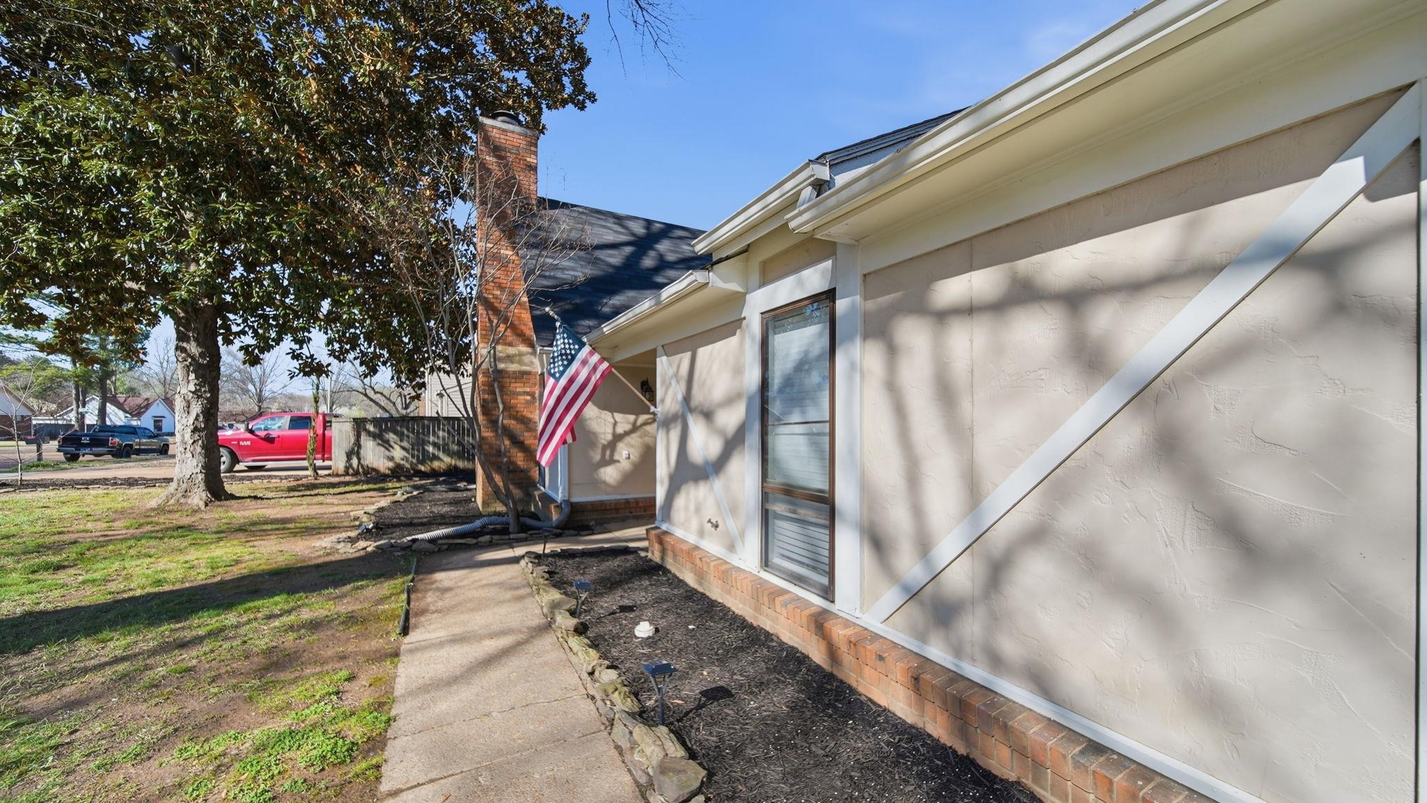 4182 LUTHER RD