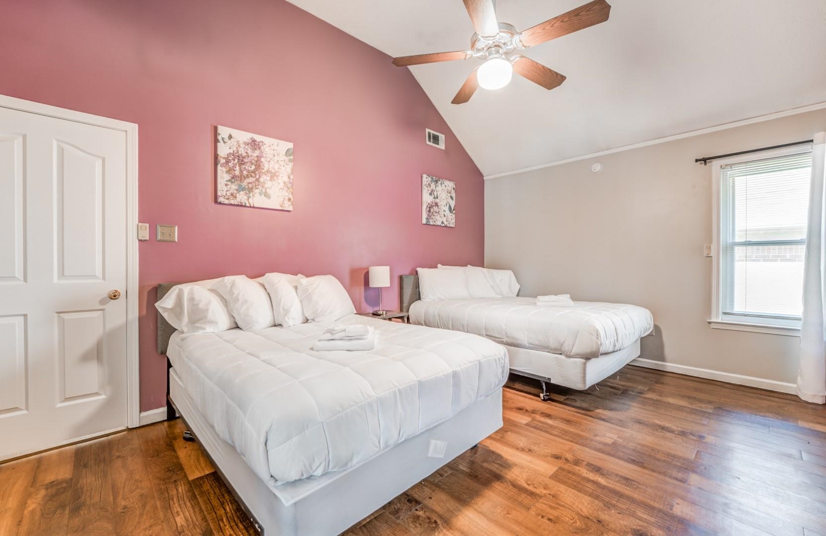 8243 CRIMSON CREEK DR