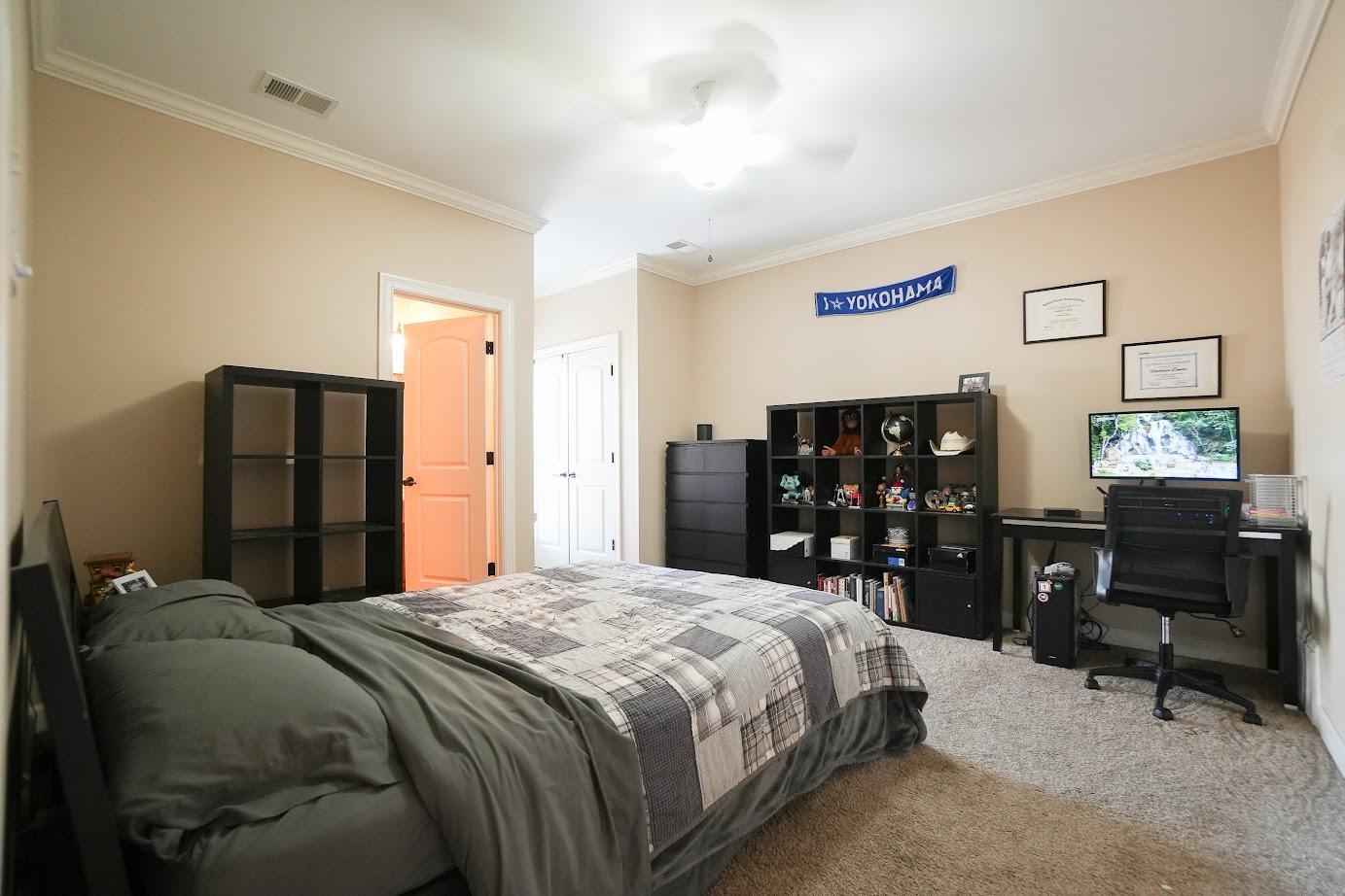 270 FAIR MEADOWS LN