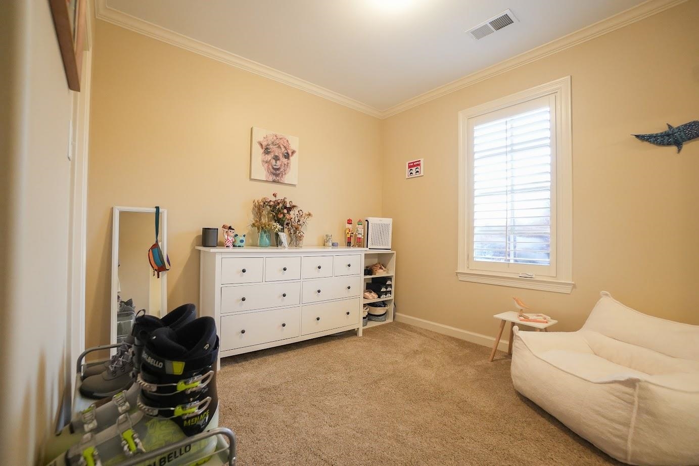 270 FAIR MEADOWS LN