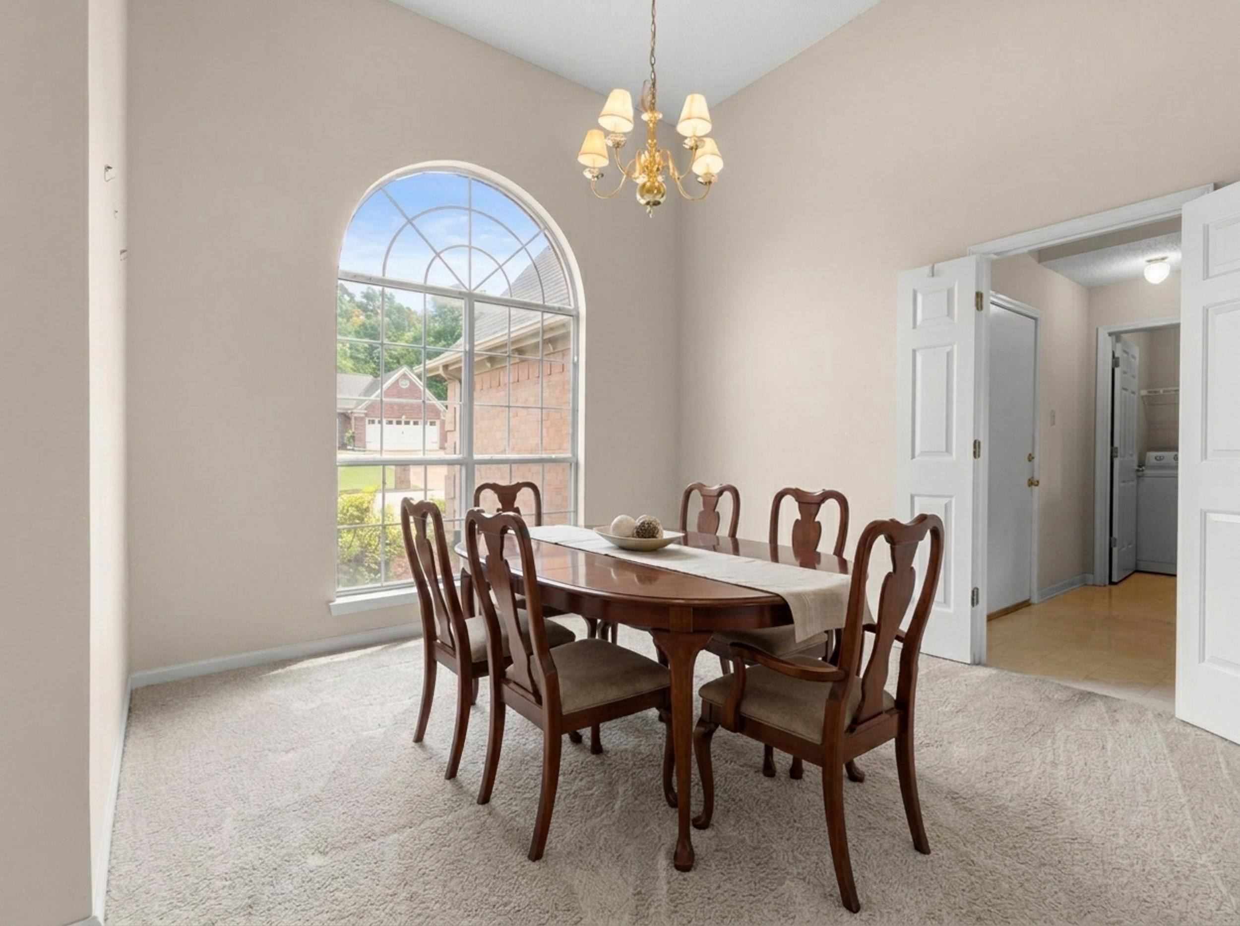 295 OAK RIDGE DR