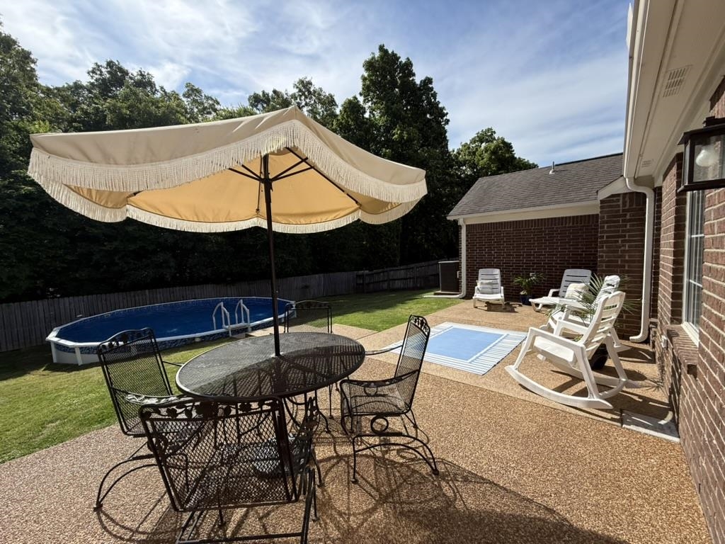 525 TATE DR