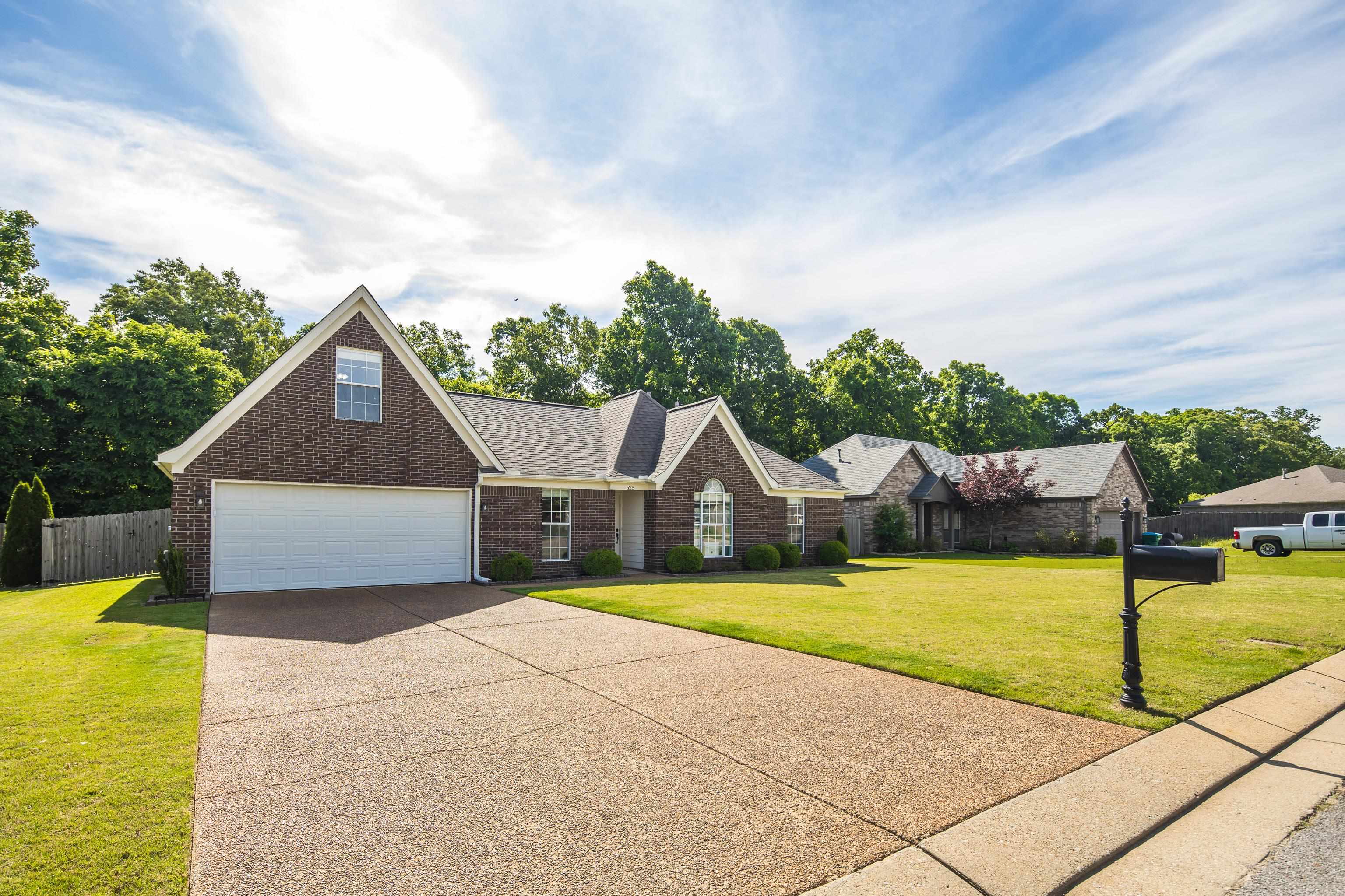 525 TATE DR