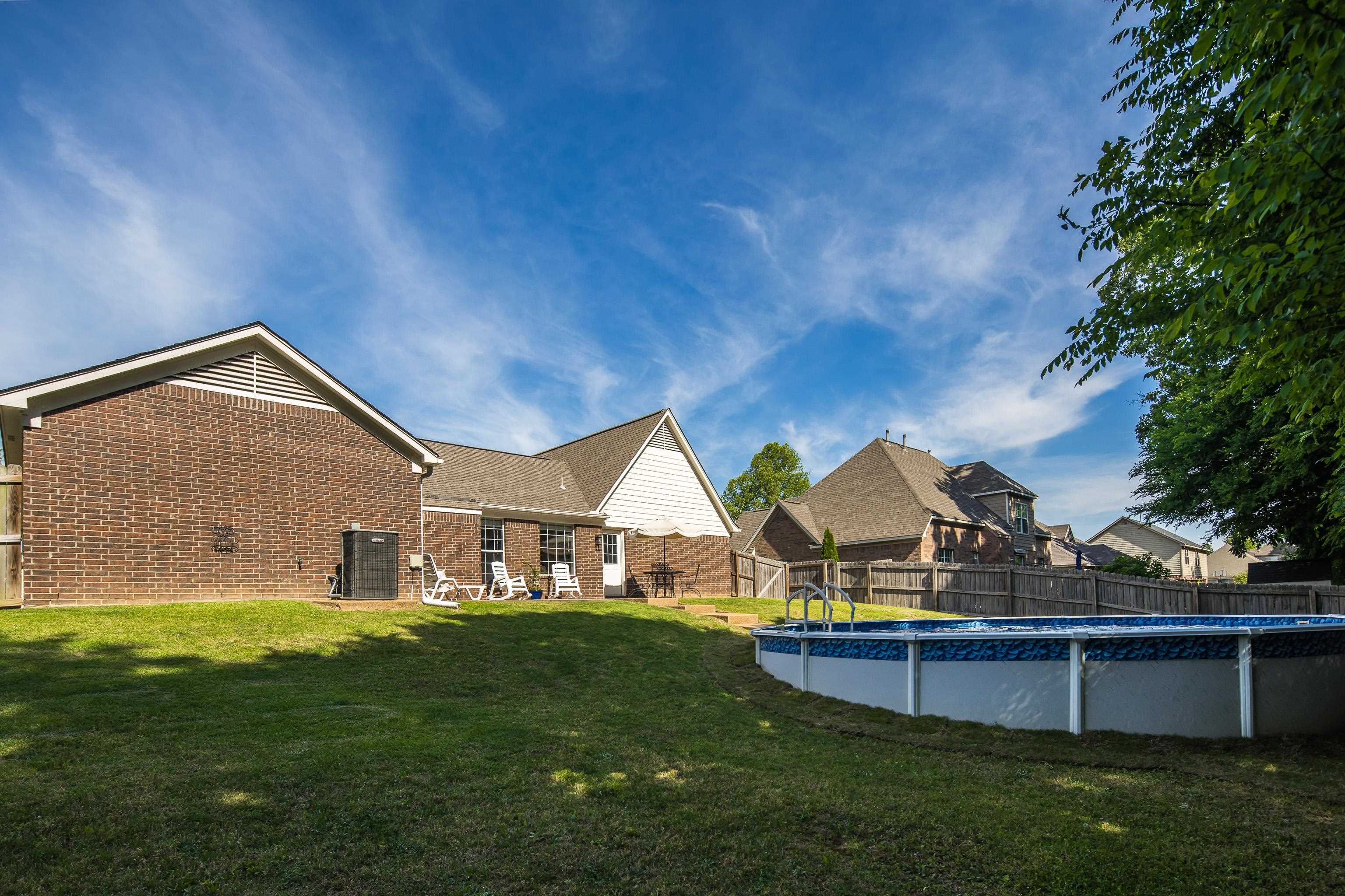 525 TATE DR