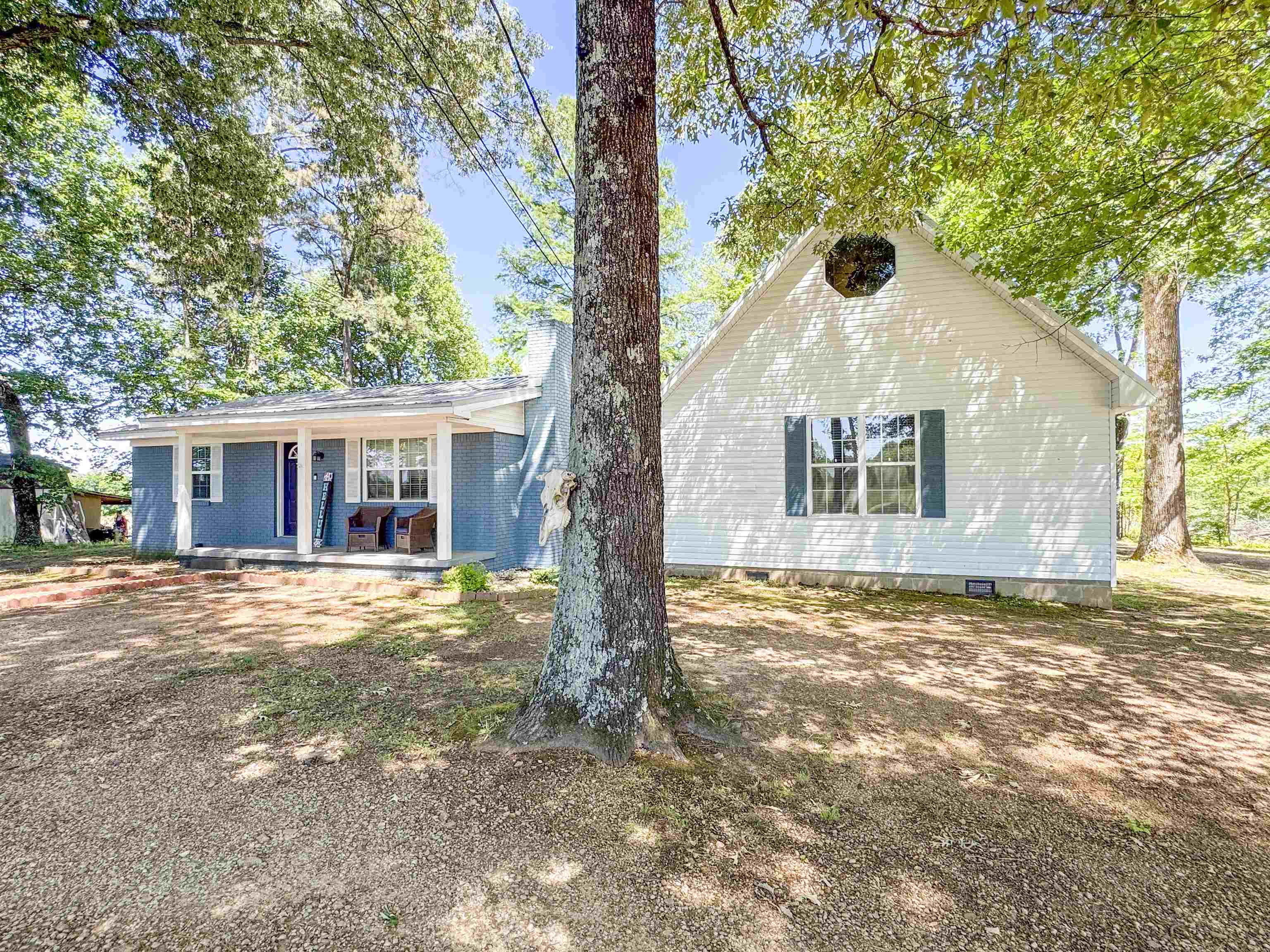 446 S CANAAN GROVE RD
