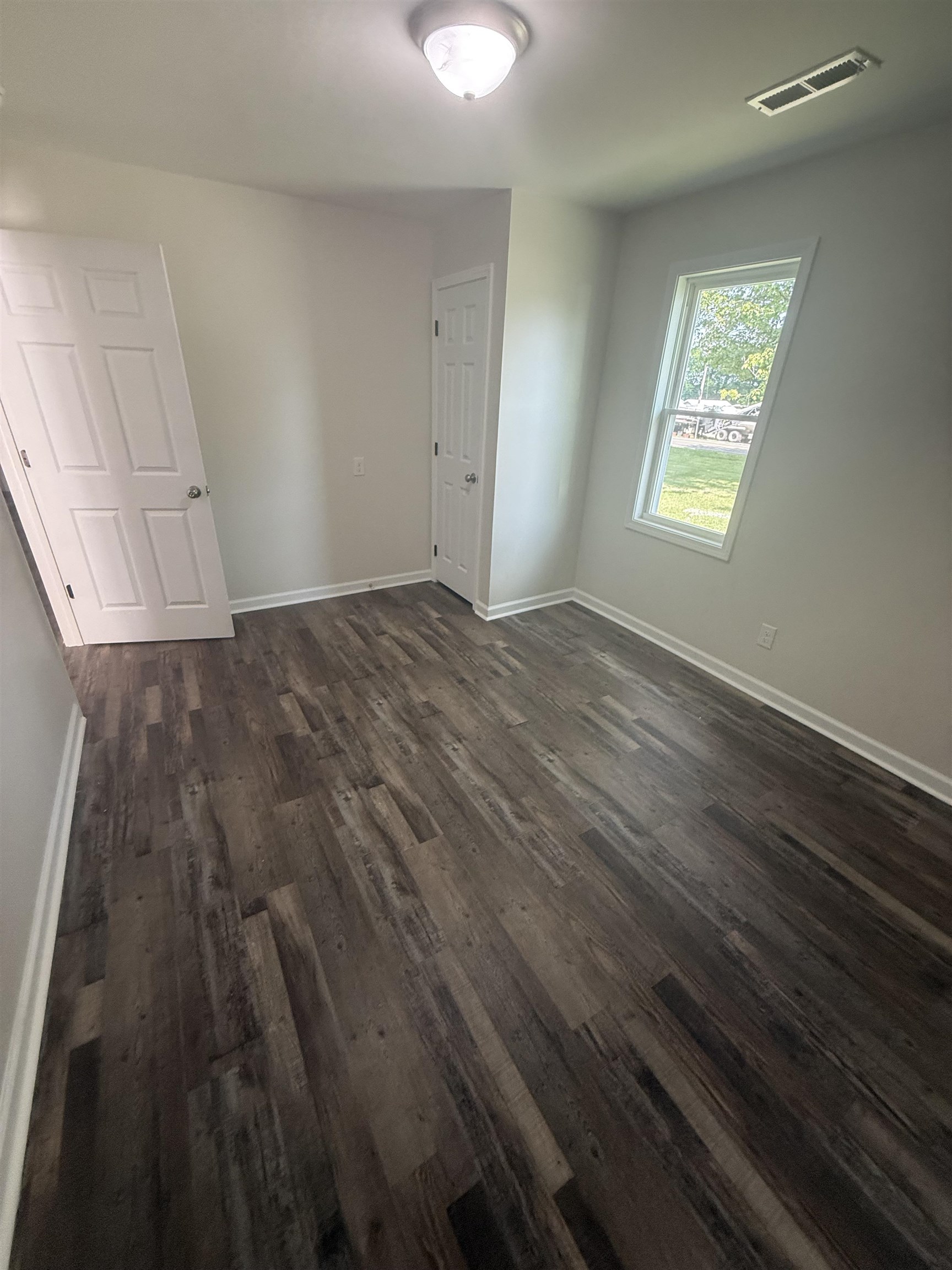 170 LEAPWOOD DR