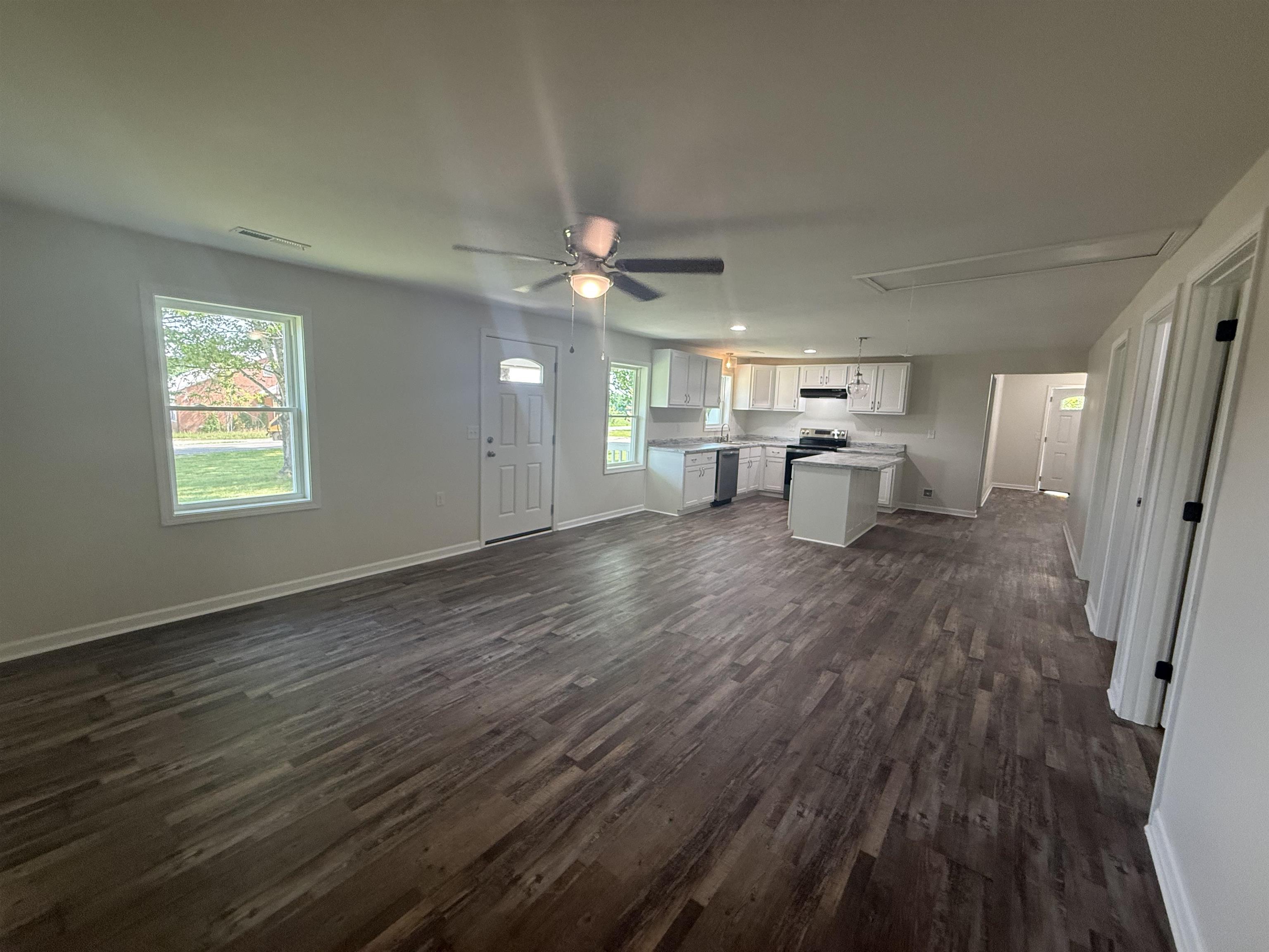 170 LEAPWOOD DR