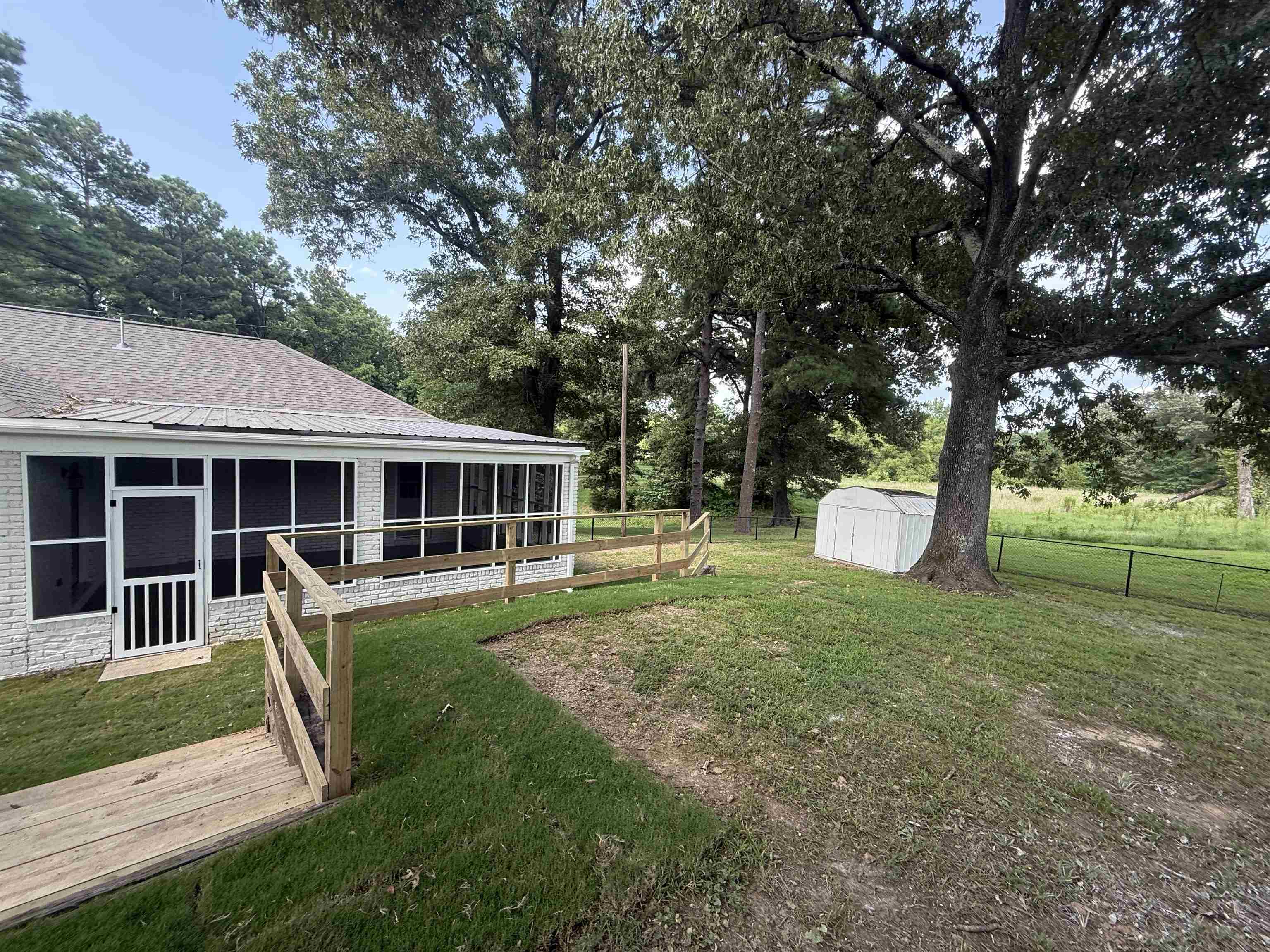1835 PLEASANT GROVE RD