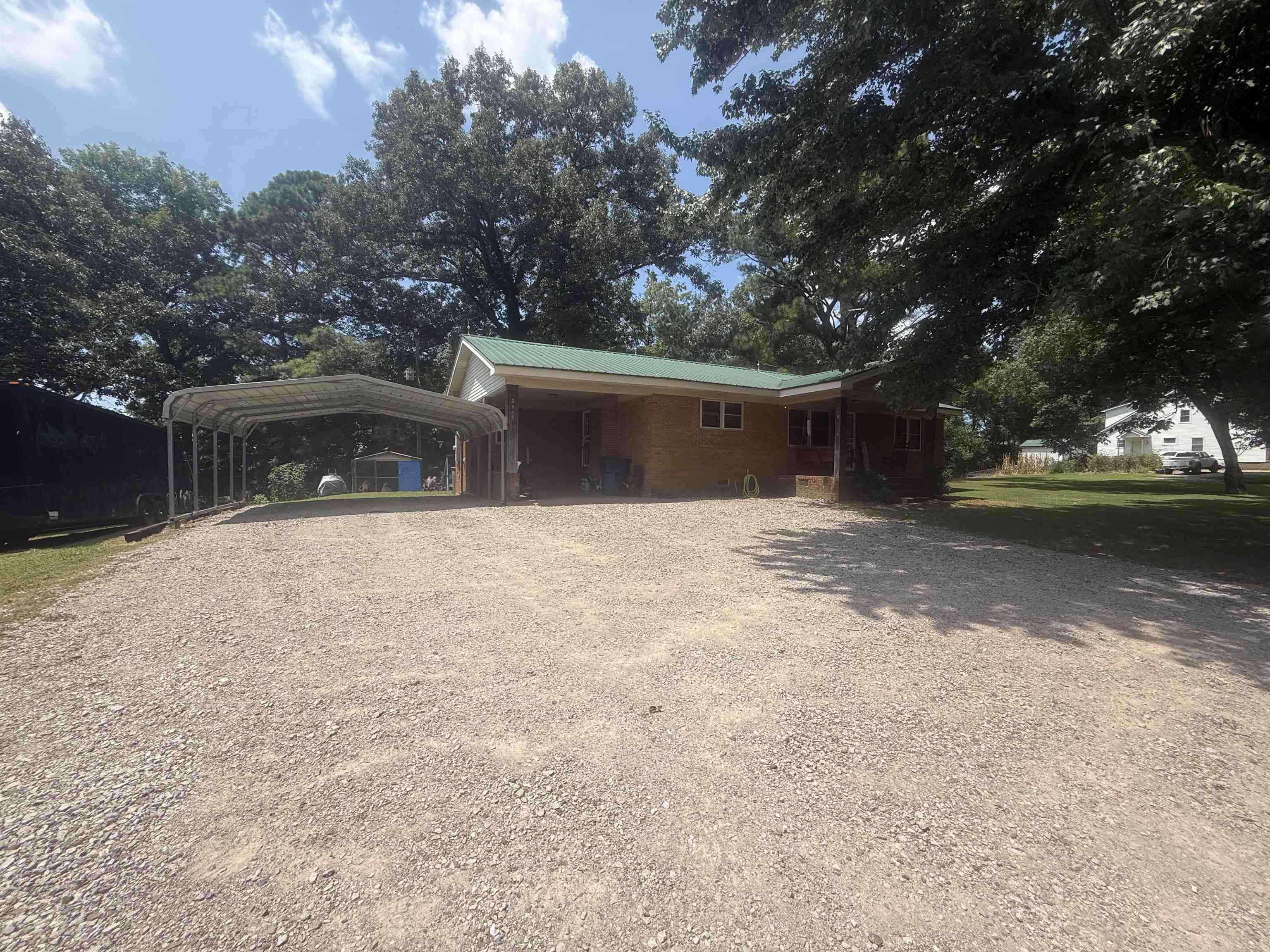 2605 YUM YUM RD