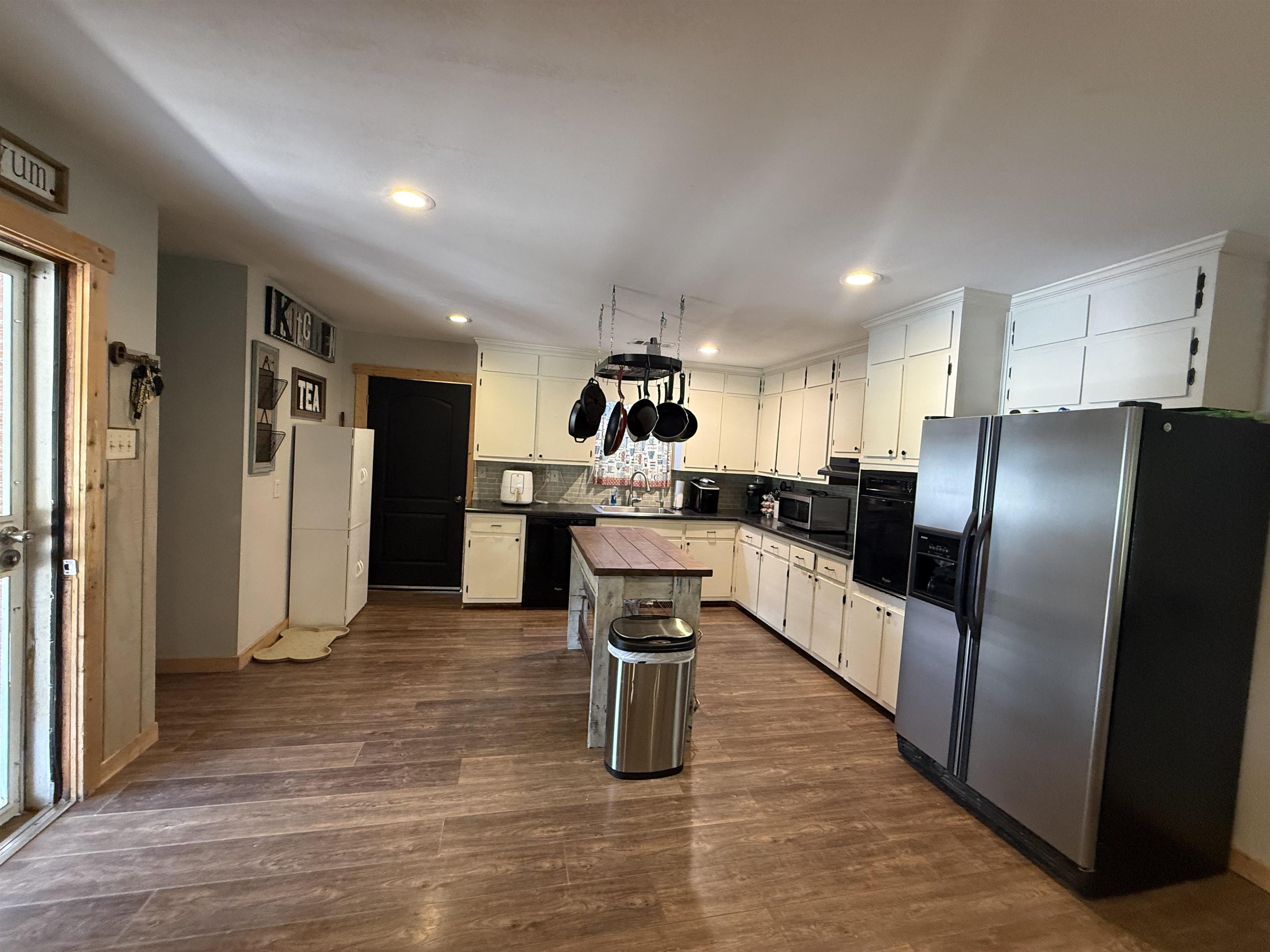 2605 YUM YUM RD