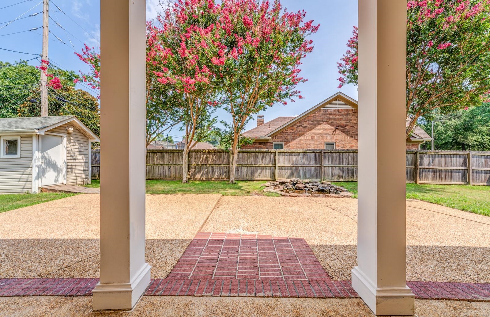 4200 MARY LYNN DR