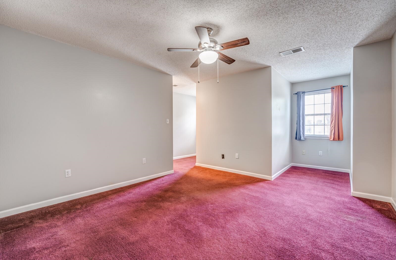 4200 MARY LYNN DR