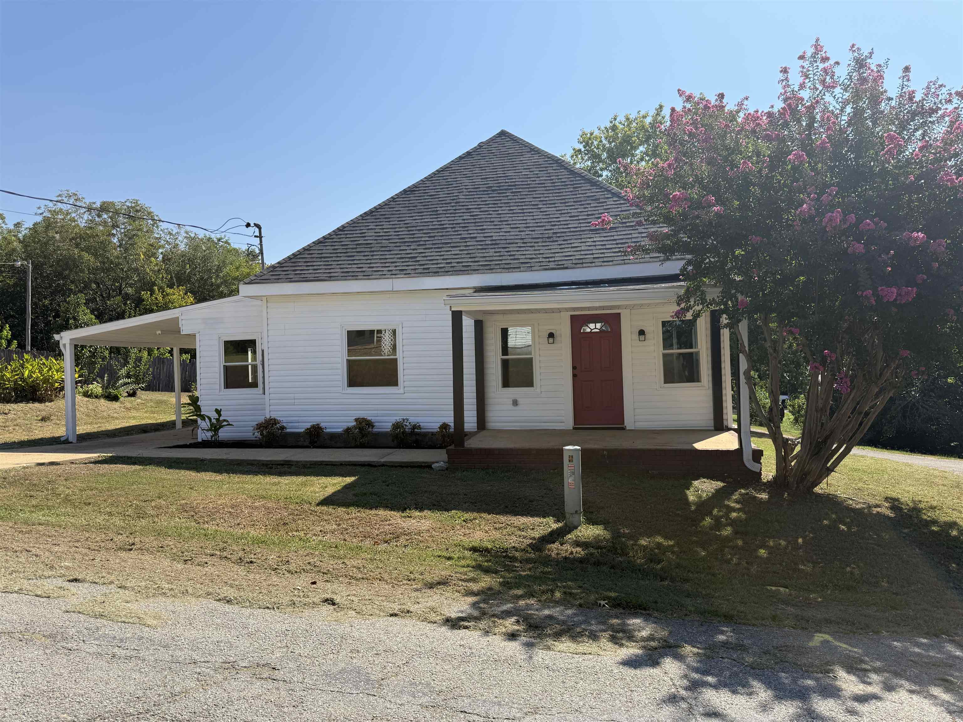 290 KELLER ST