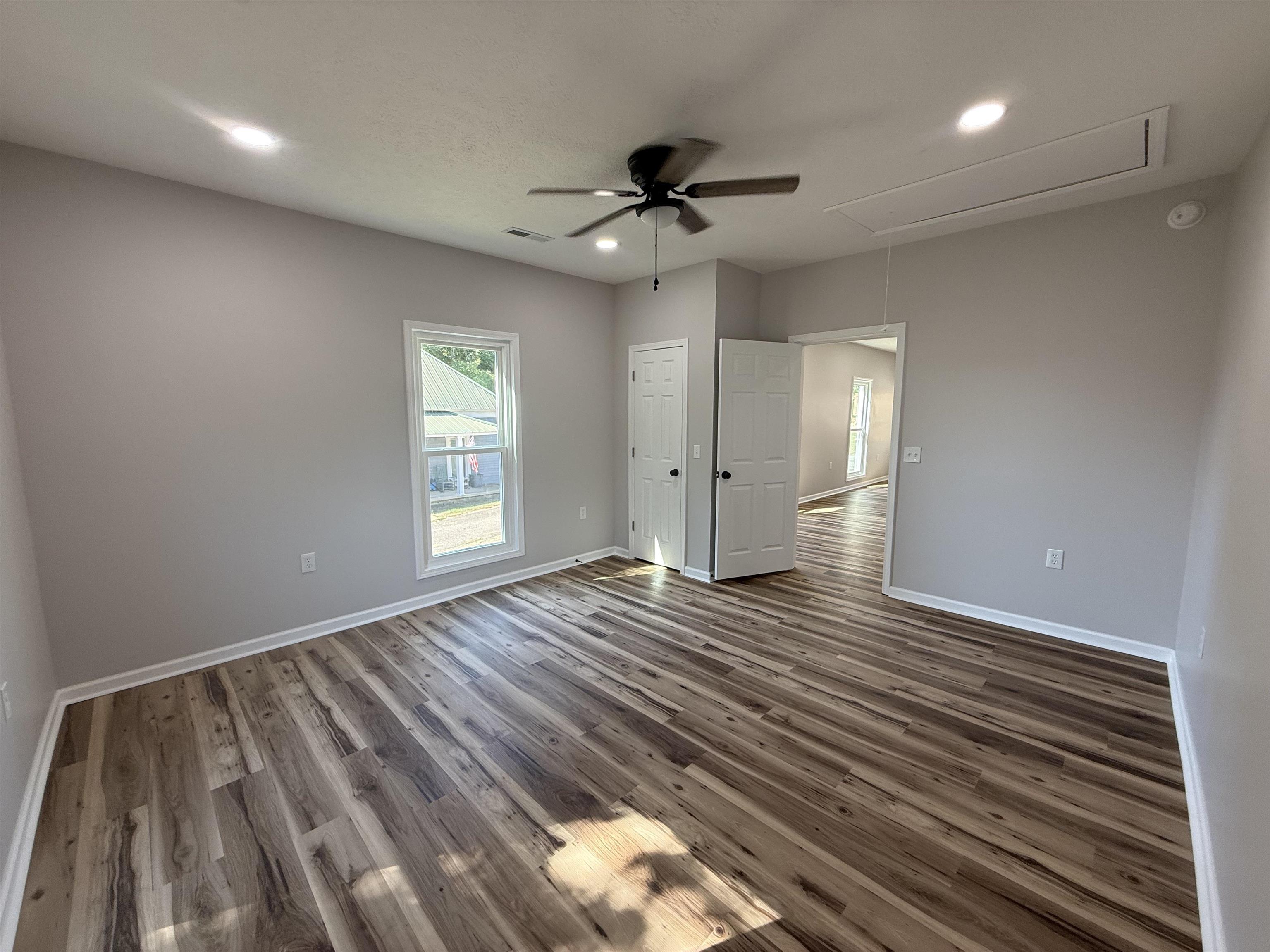 290 KELLER ST