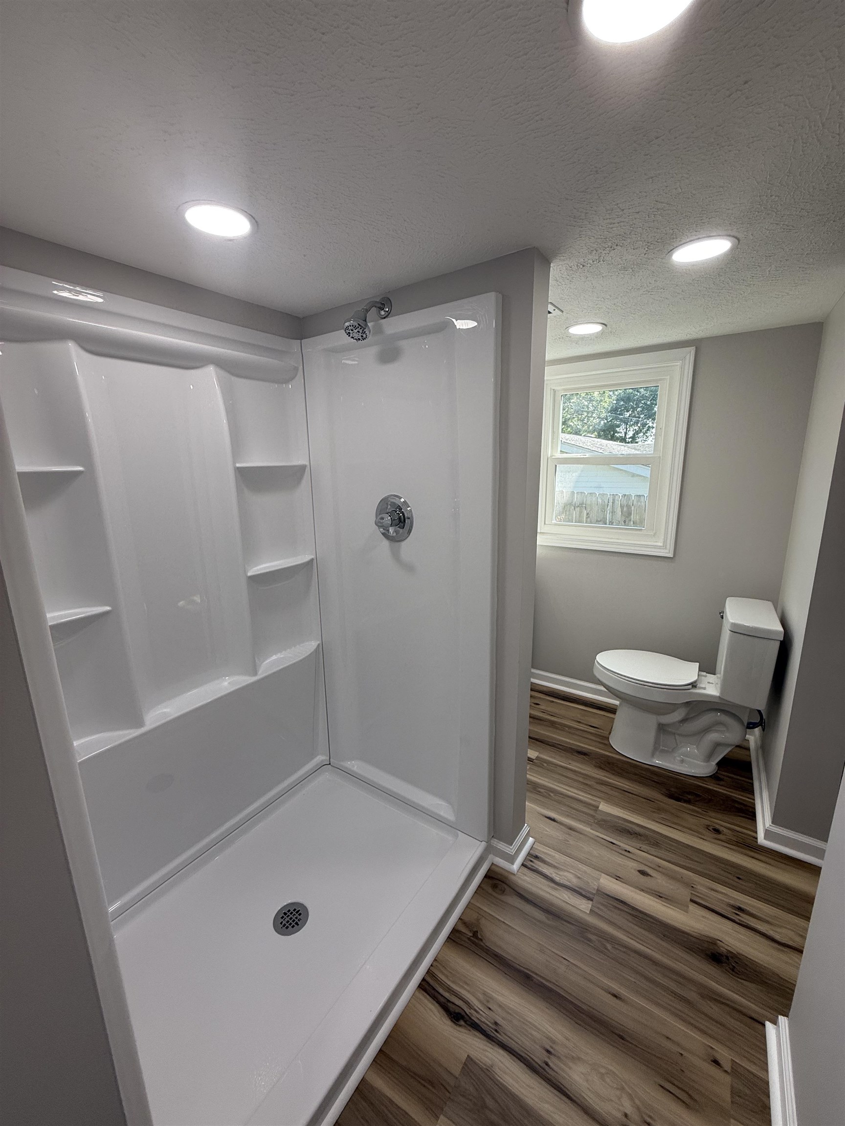 290 KELLER ST
