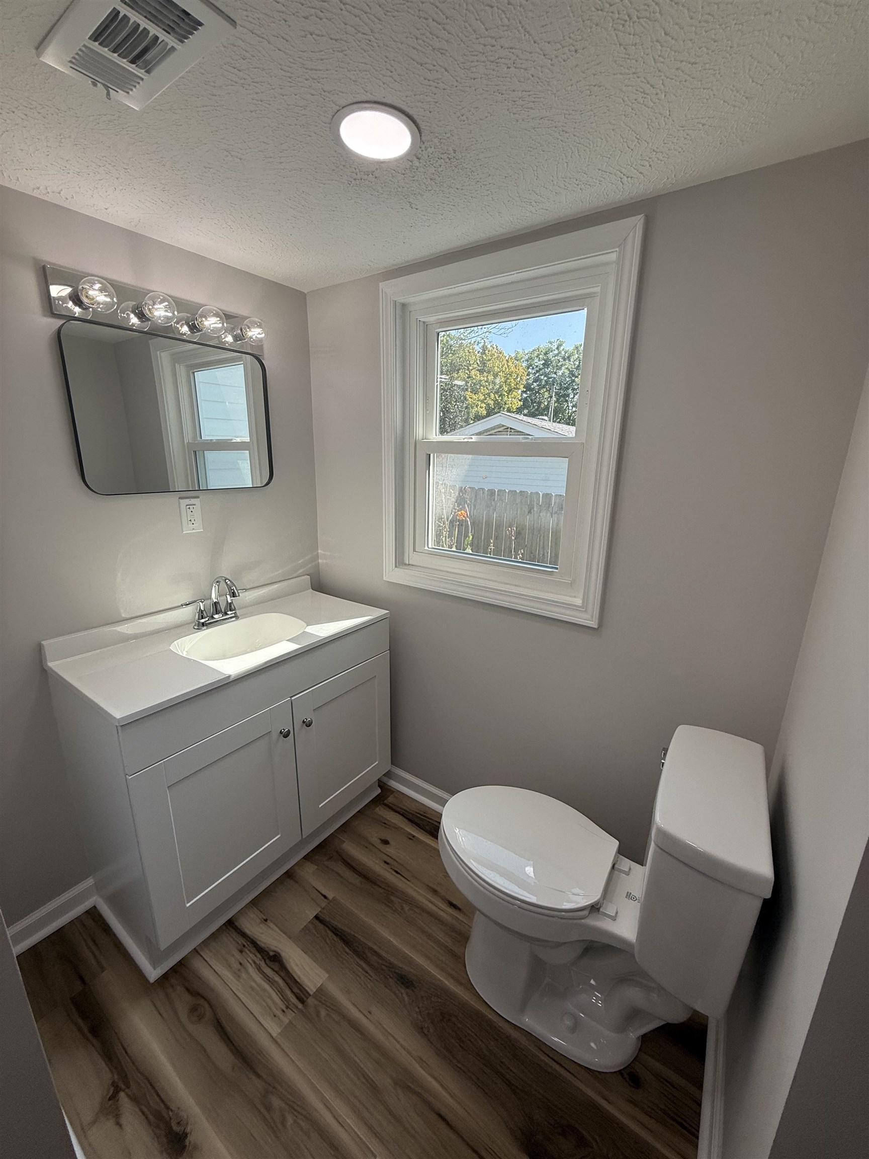 290 KELLER ST