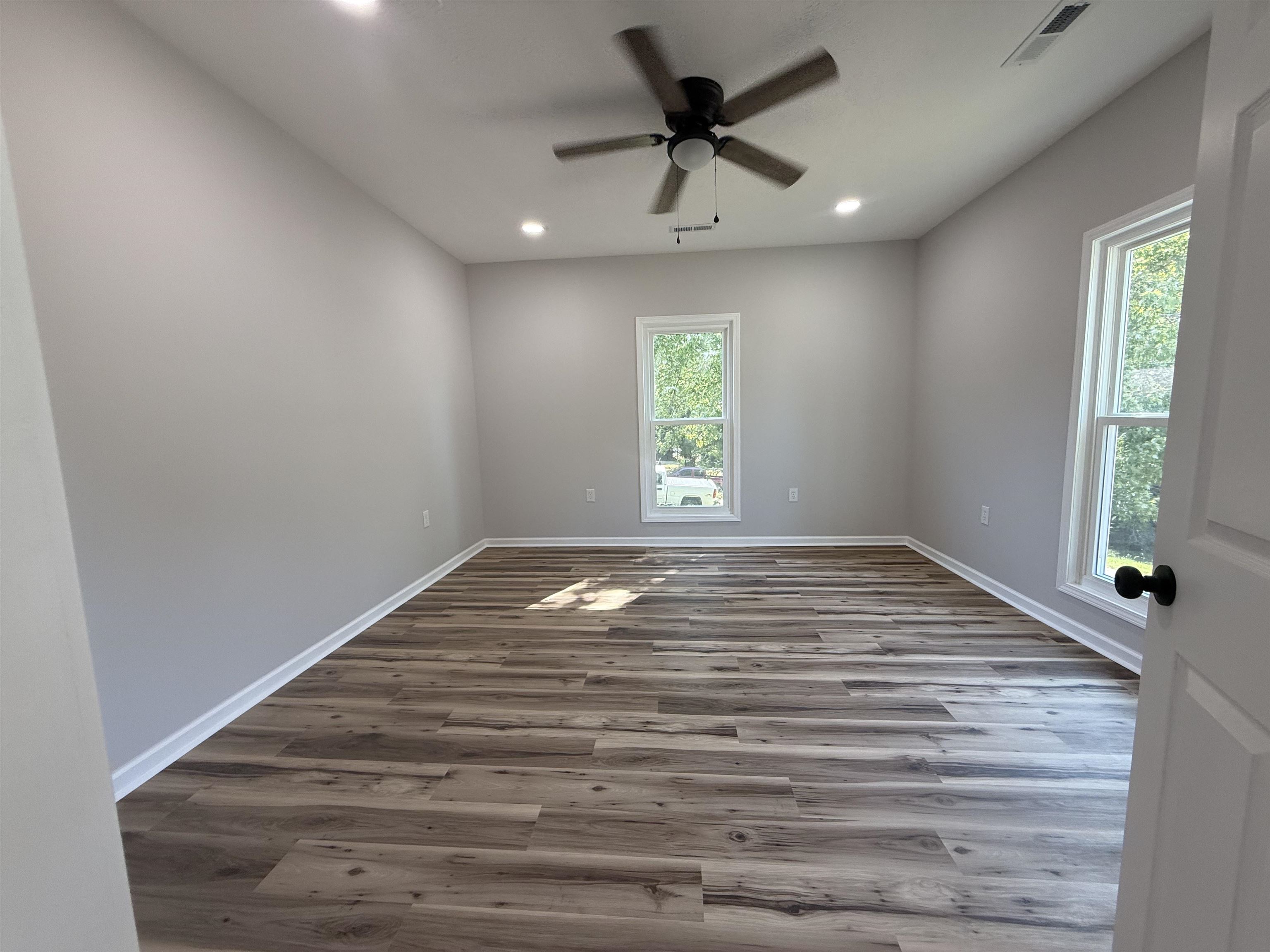290 KELLER ST