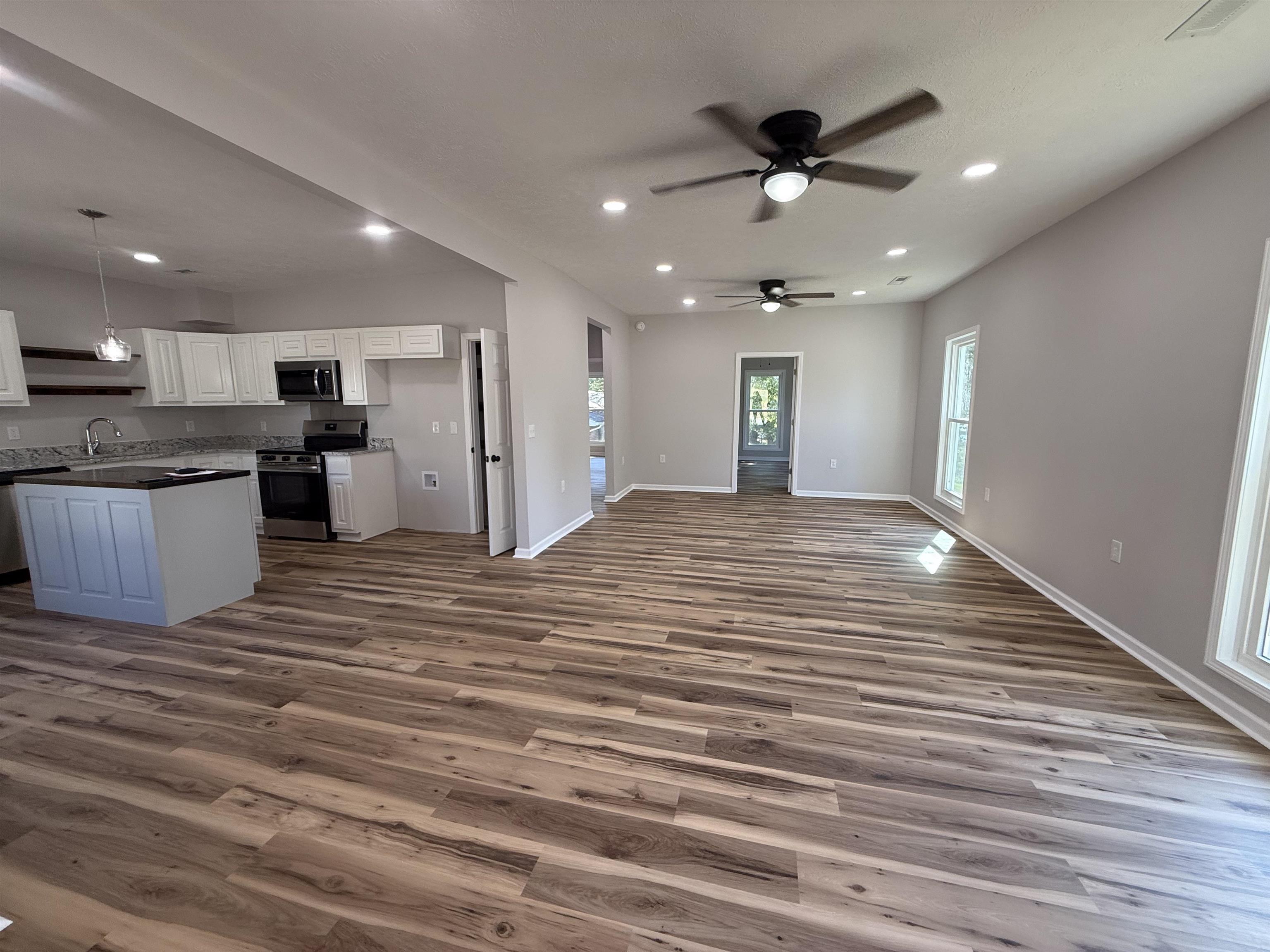 290 KELLER ST